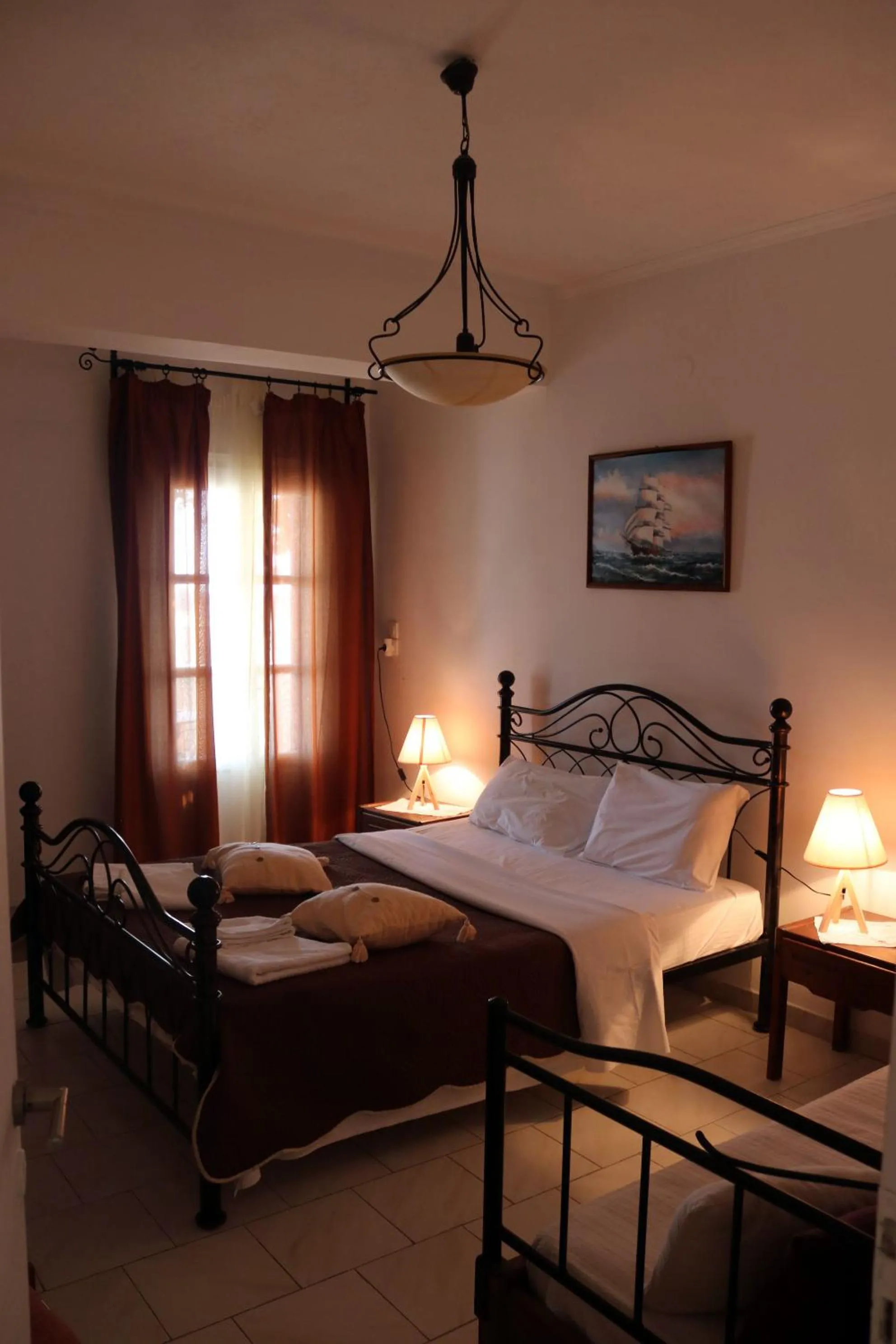 Bedroom, Bed in Pension Hlias - Chora Amorgos