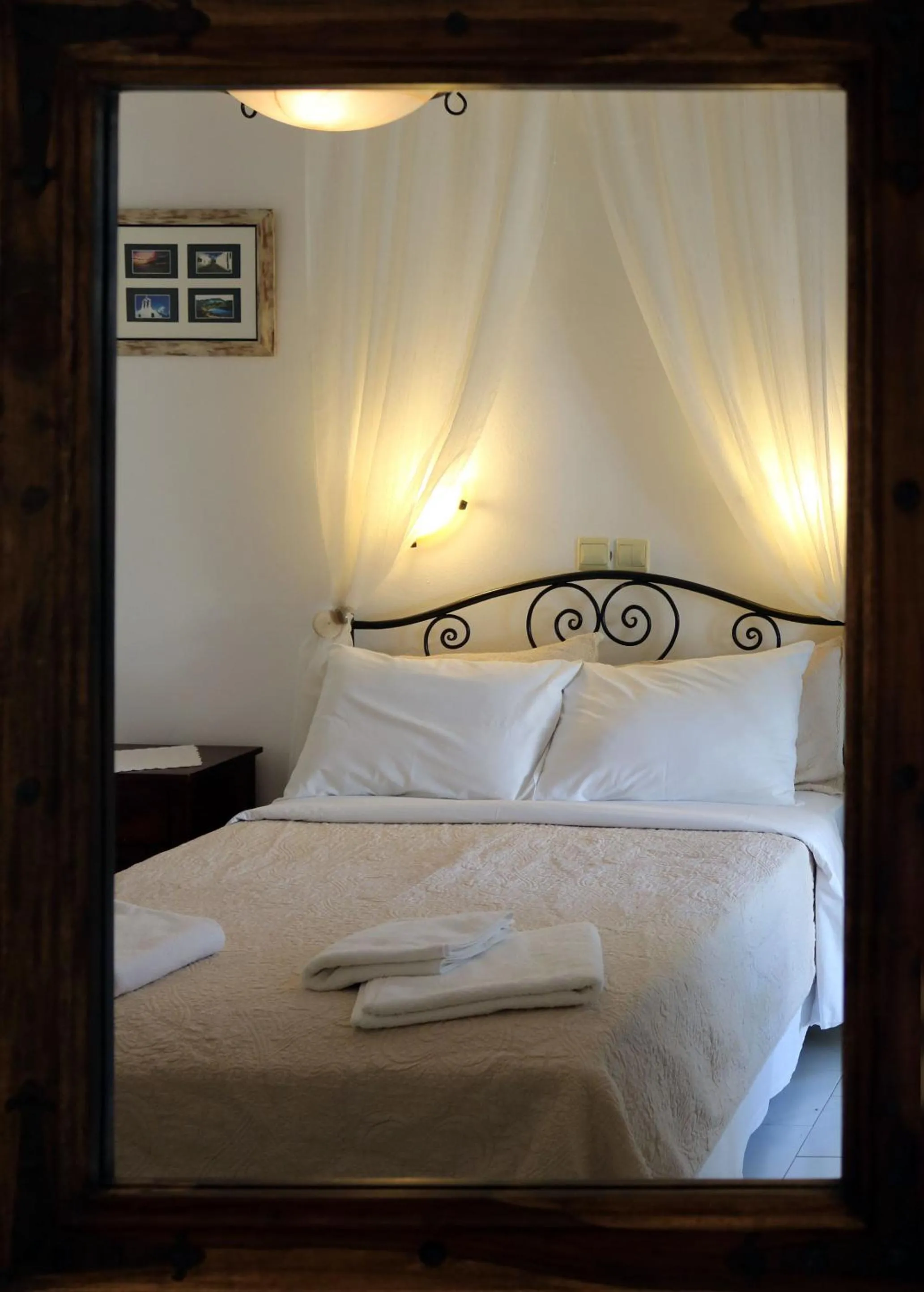 Bed in Pension Hlias - Chora Amorgos