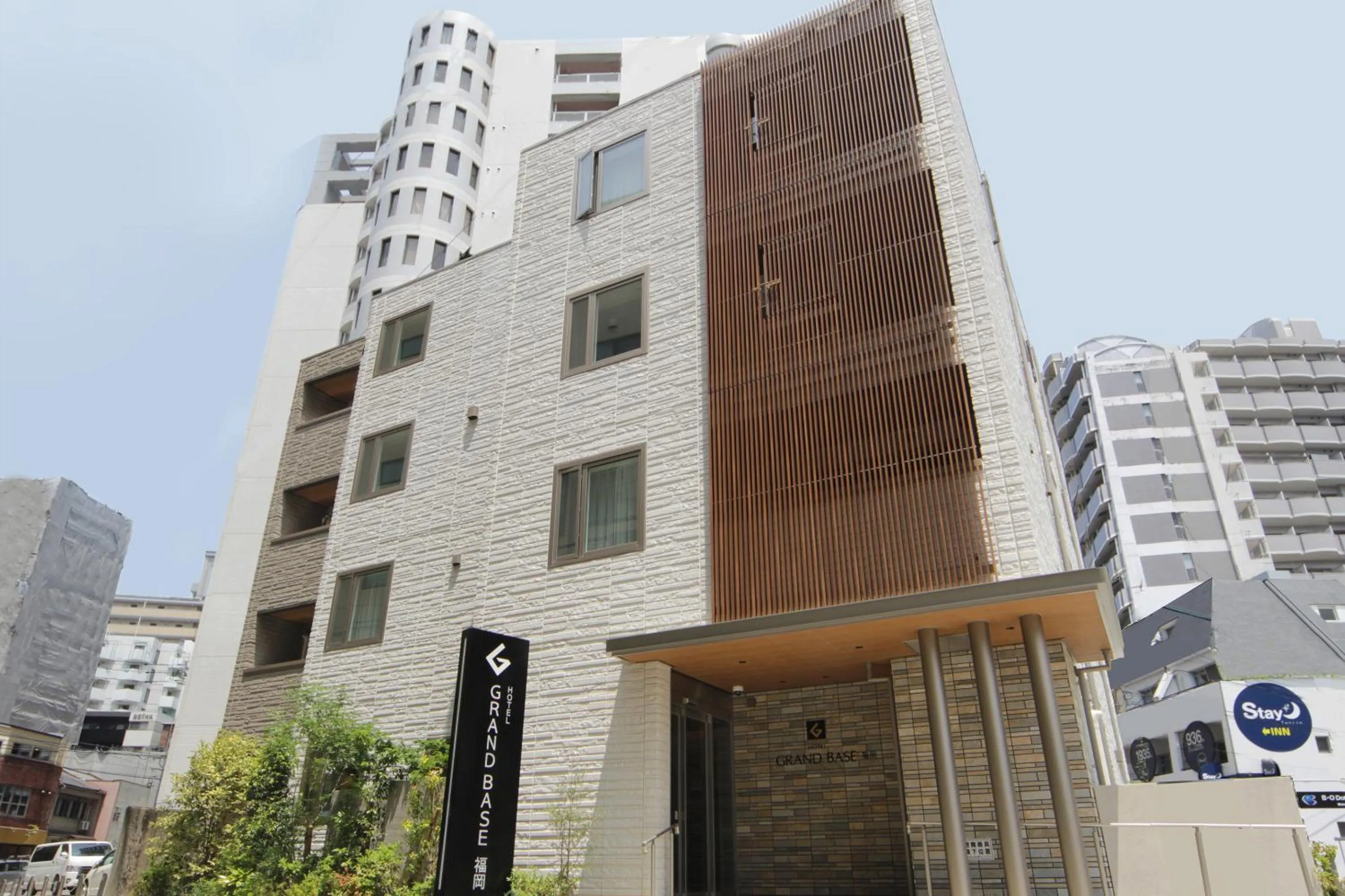 Property building in HOTEL Sui HARUYOSHI