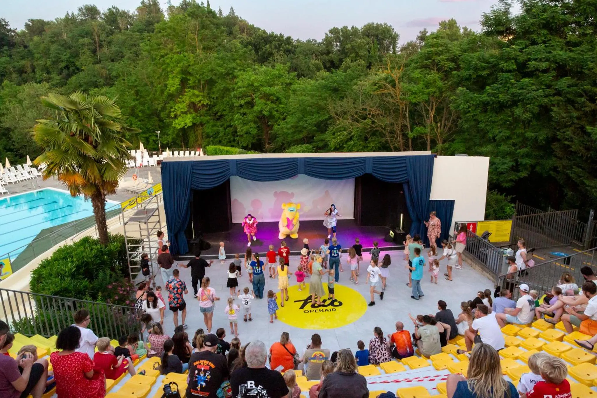 Villa Norcenni ApartHotel