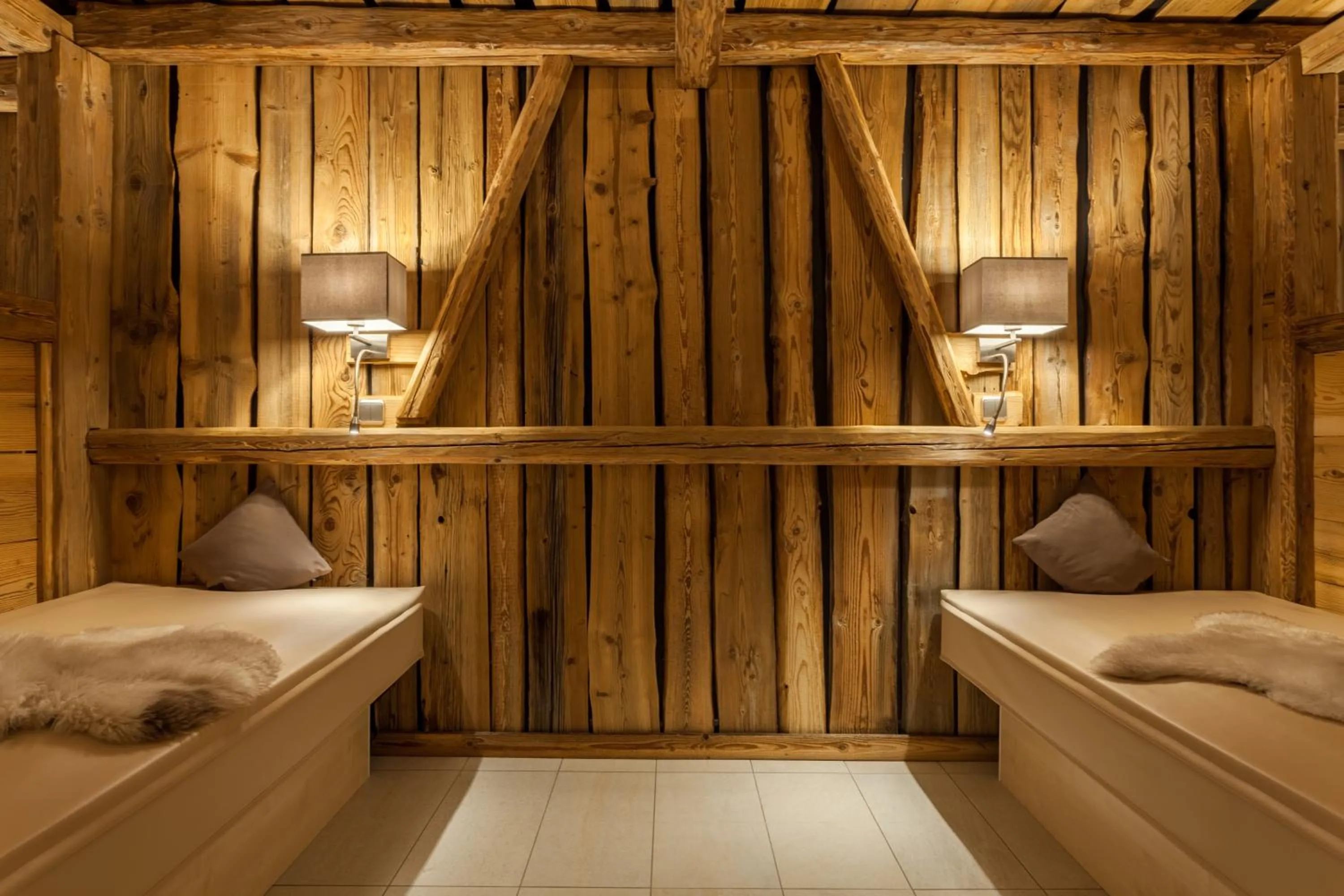 Spa and wellness centre/facilities, Bed in Hartungs Hoteldorf