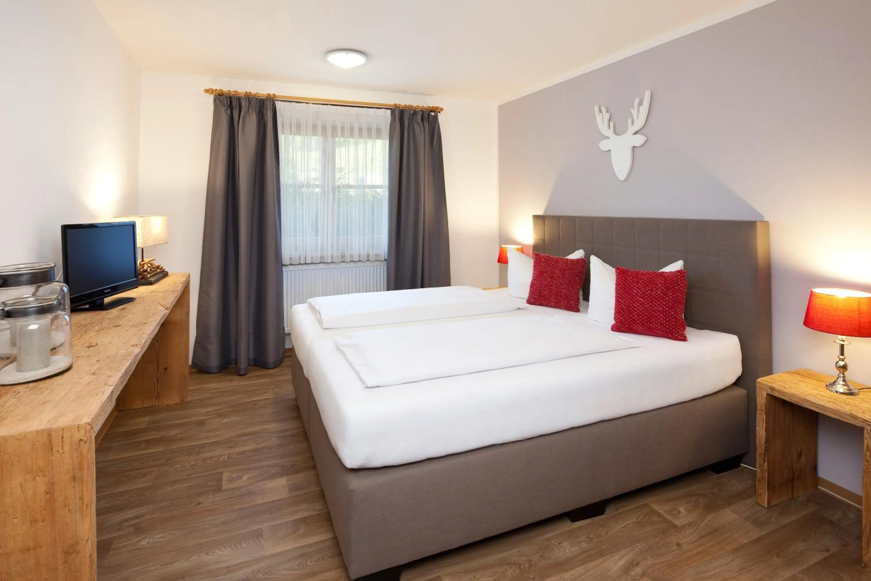 Bed in Hartungs Hoteldorf