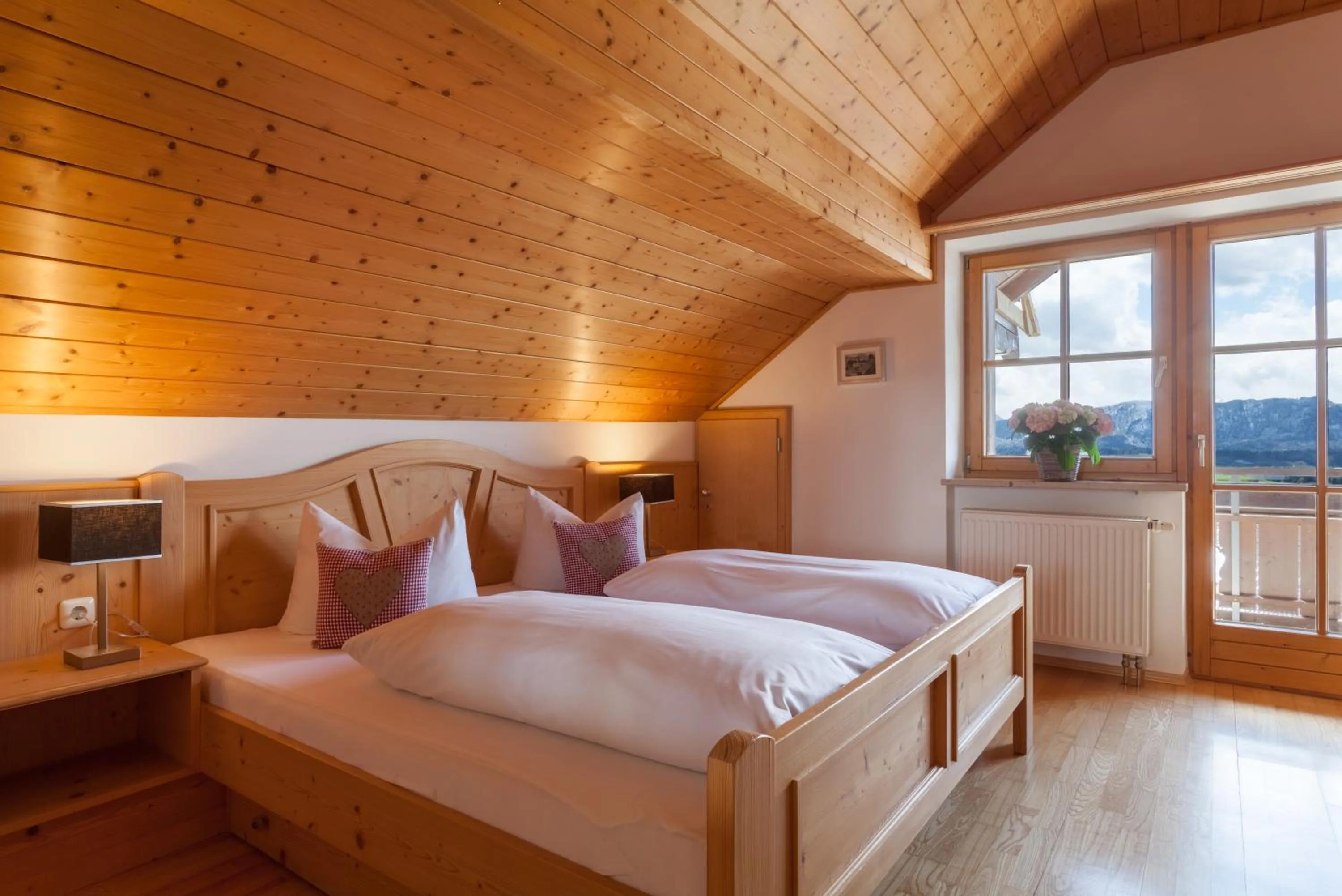 Day, Bed in Hartungs Hoteldorf
