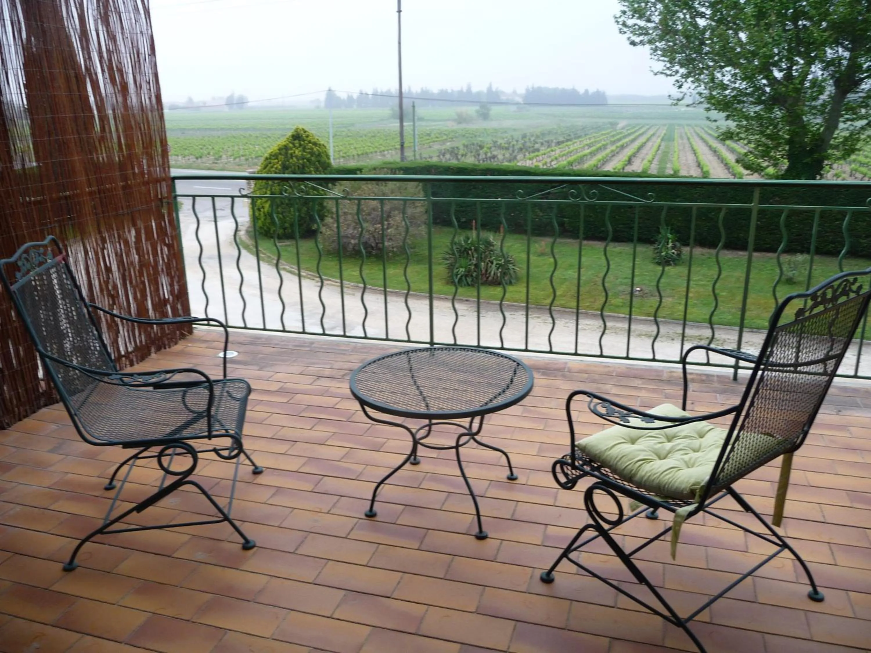 Day in Logis du Comte