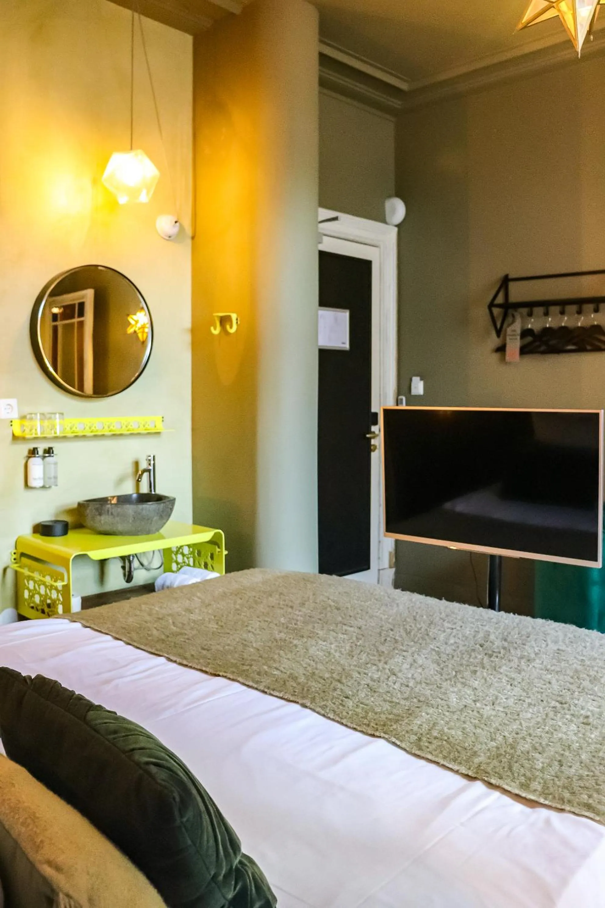 Photo of the whole room, Bed in Boutiquehotel The Church