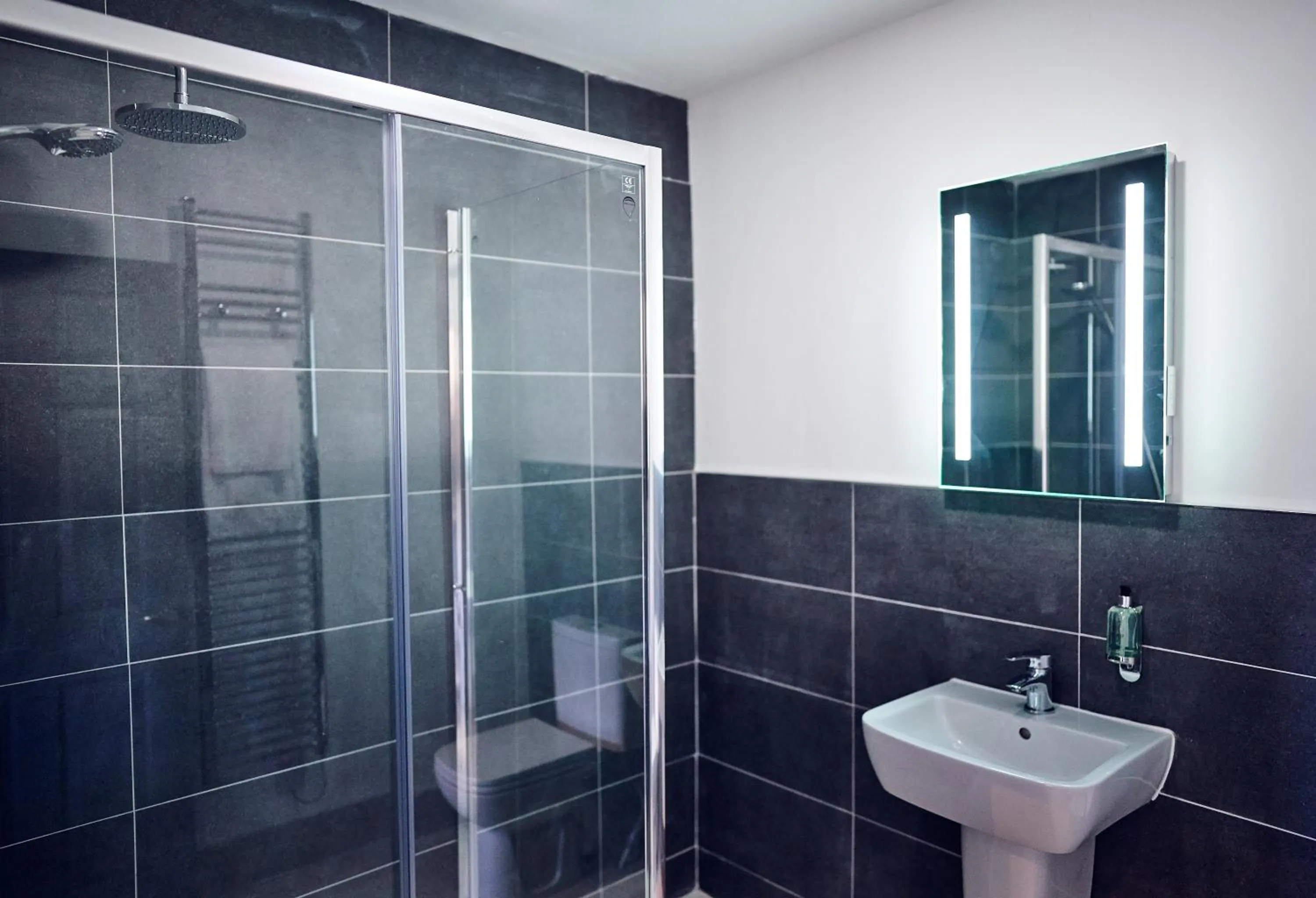 Shower in The Kirkfield Hotel