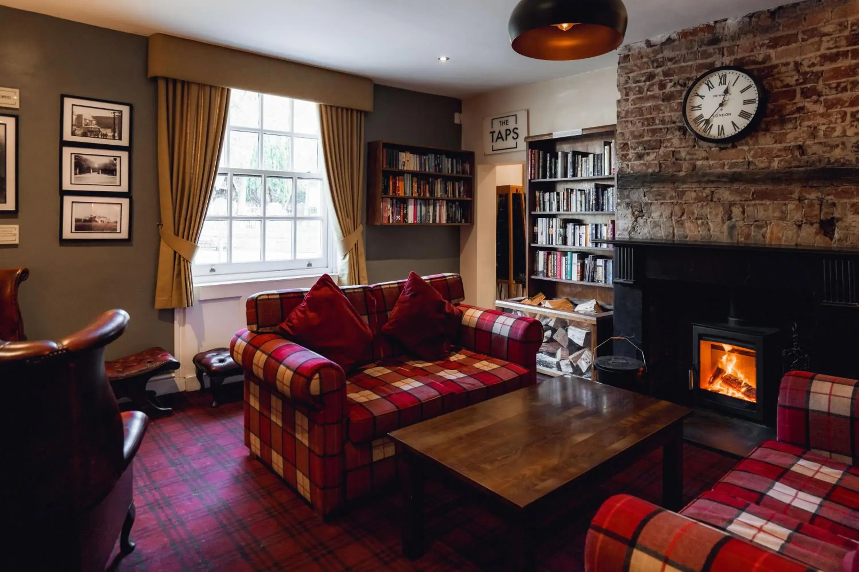 Lounge or bar in The Kirkfield Hotel Lounge or bar in The Kirkfield Hotel