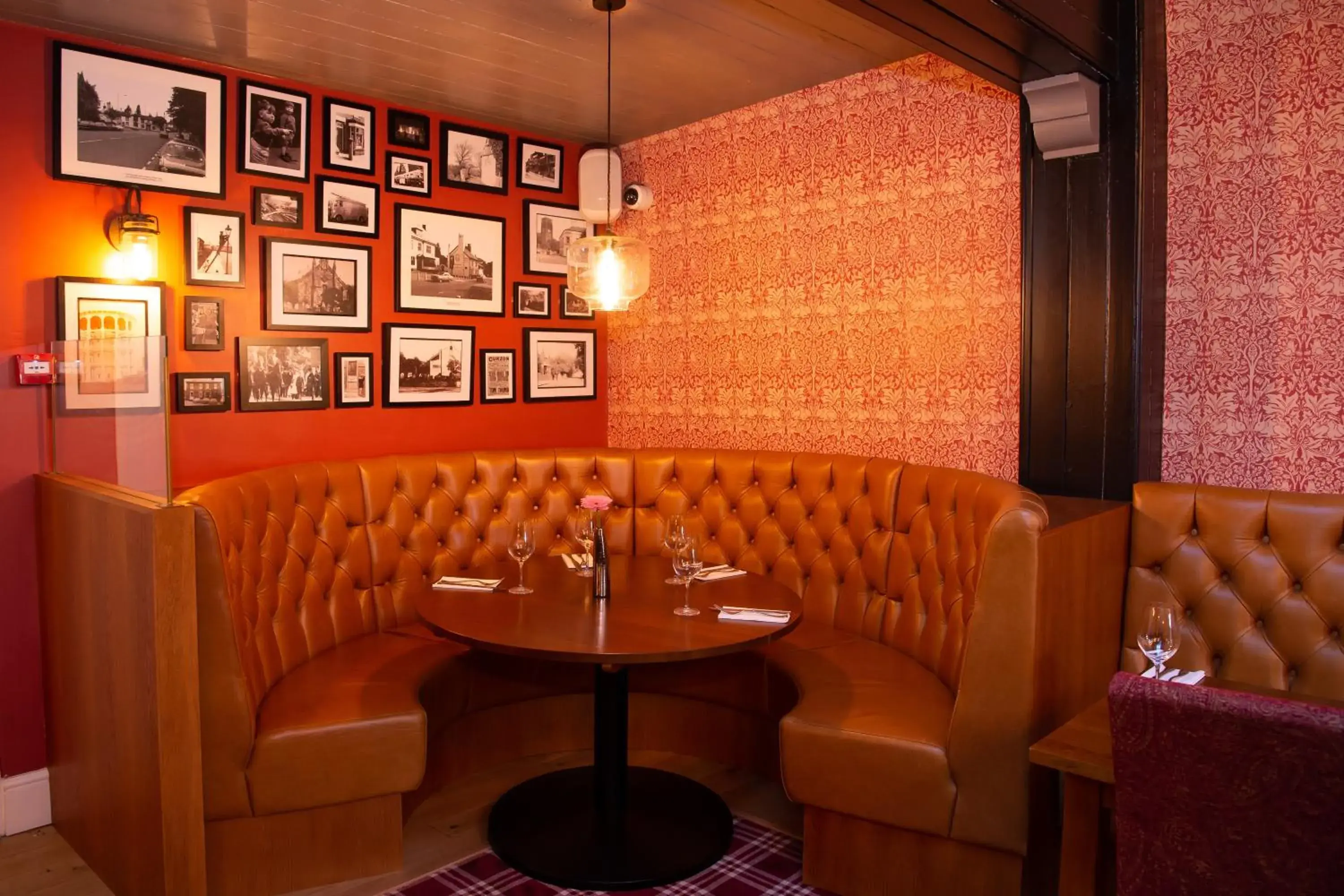 Restaurant/places to eat in The Kirkfield Hotel Restaurant/places to eat in The Kirkfield Hotel