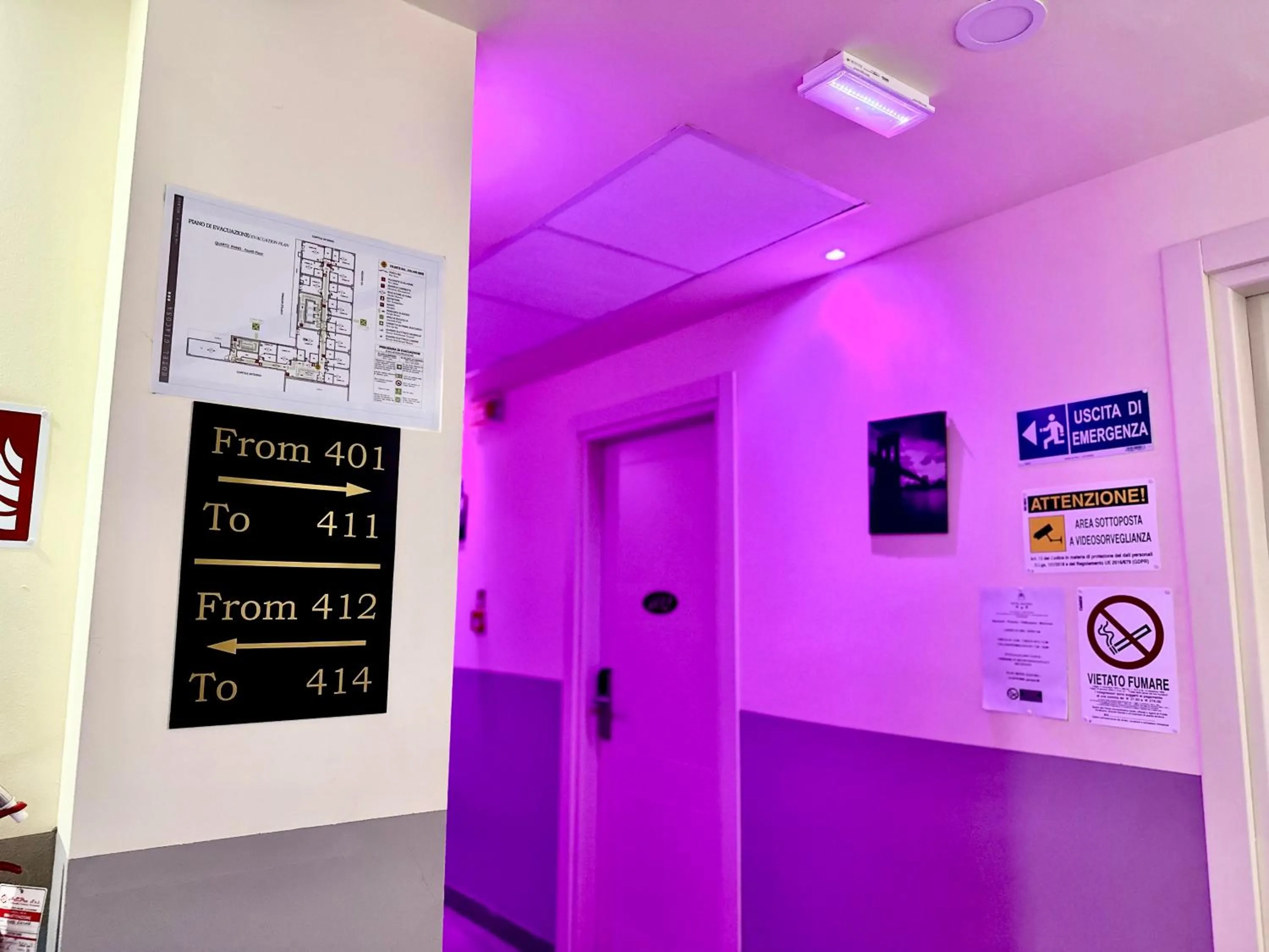 Text overlay in Hotel Giacosa