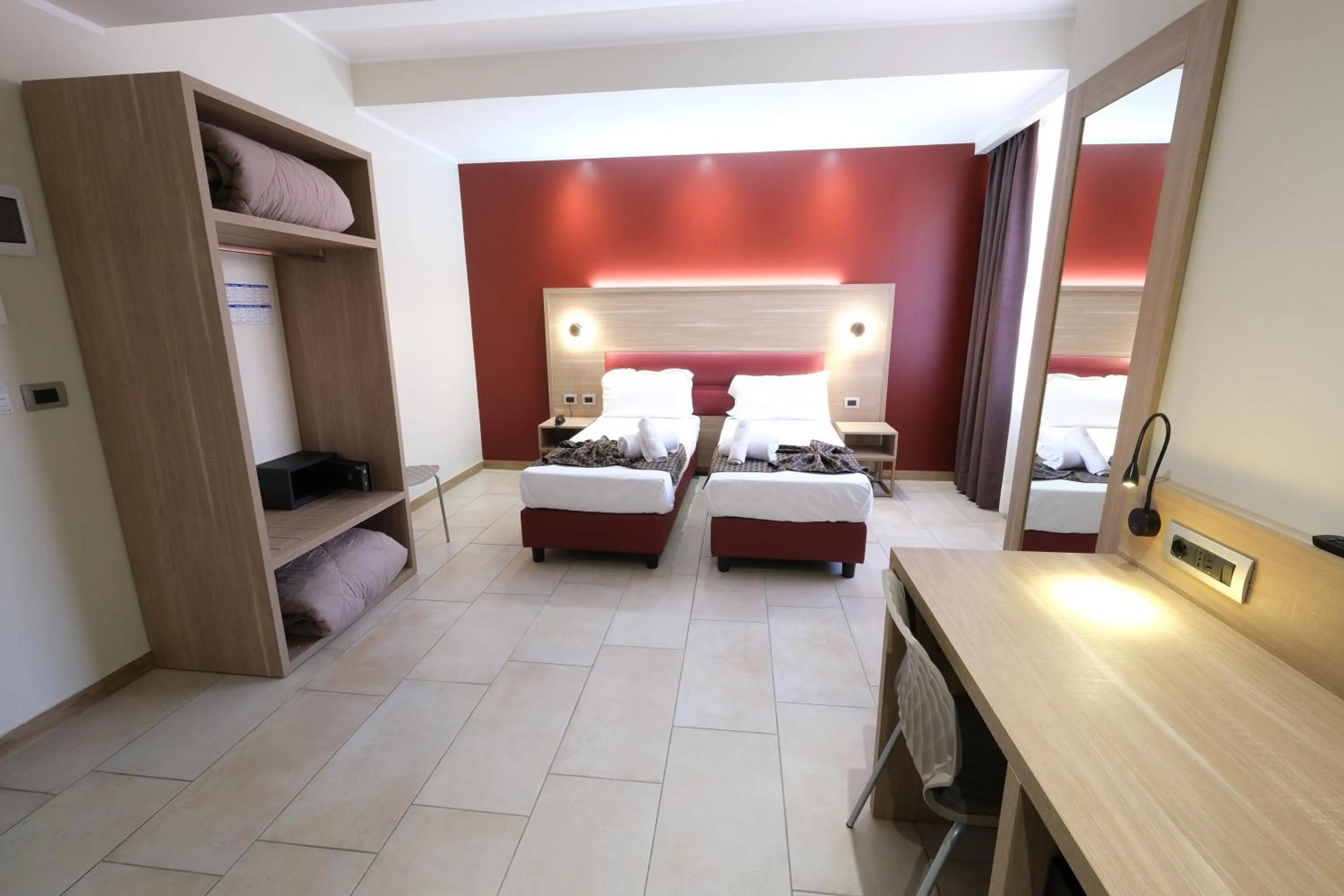 Bedroom, Bed in Hotel Giacosa