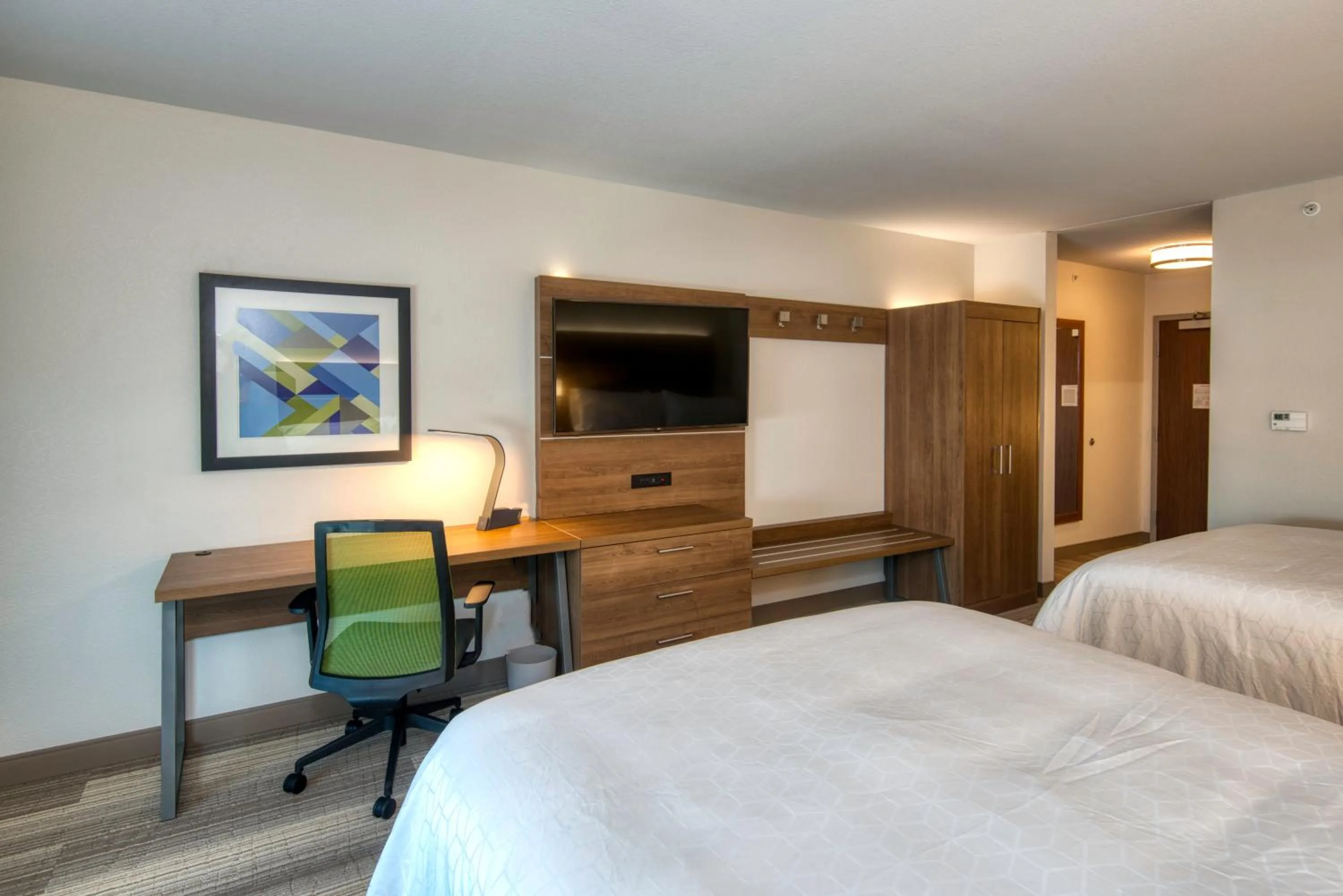 Bedroom, Bed in Holiday Inn Express & Suites Omaha Downtown Old Market by IHG