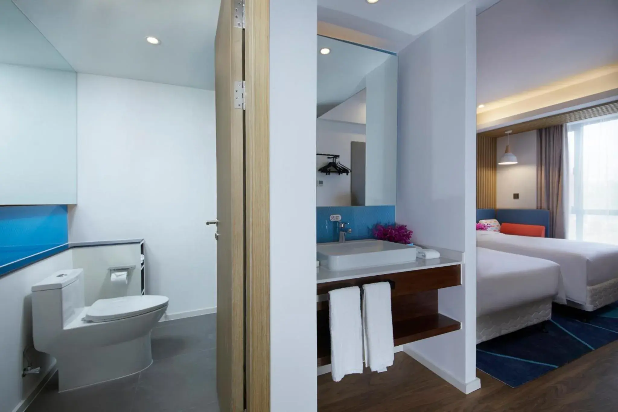 Standard Twin Room in Holiday Inn Express Zhangjiagang East by IHG Standard Twin Room in Holiday Inn Express Zhangjiagang East by IHG