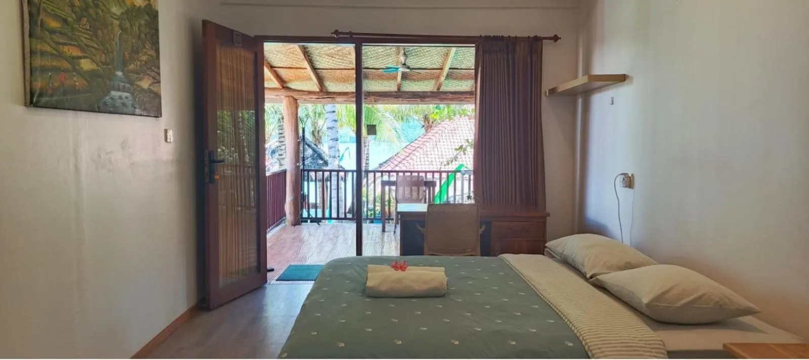 Castaway Surf Retreat