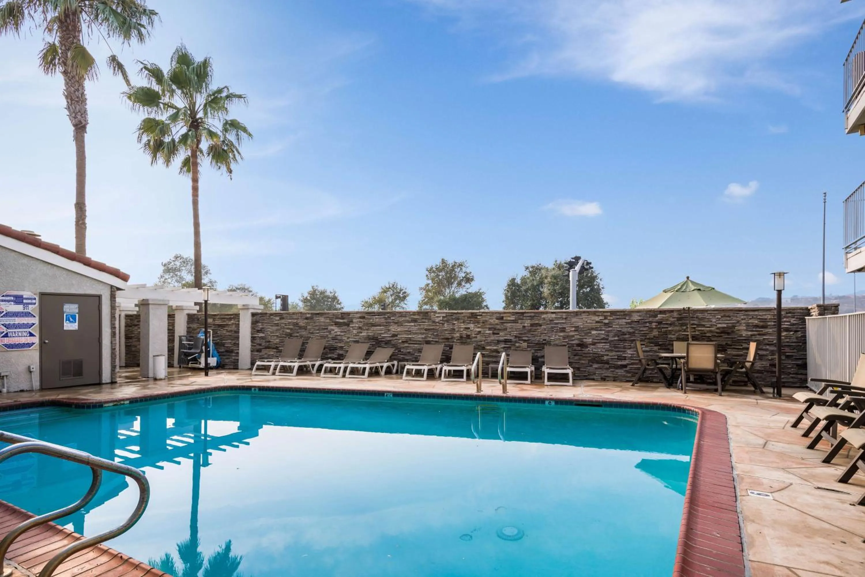 Day in Studio 6-Fairfield, CA - Napa Valley