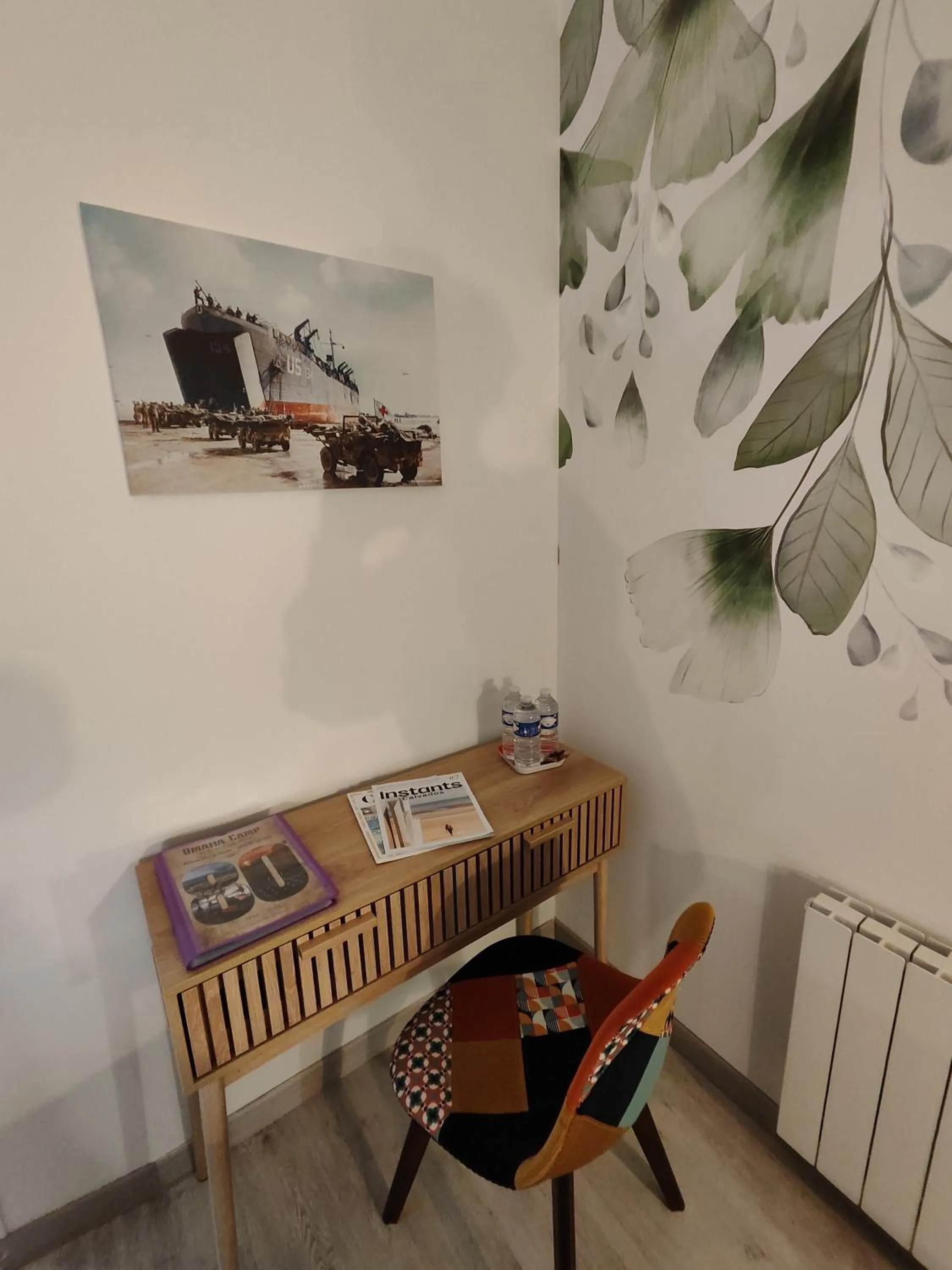 Decorative detail in La ferme aux chats