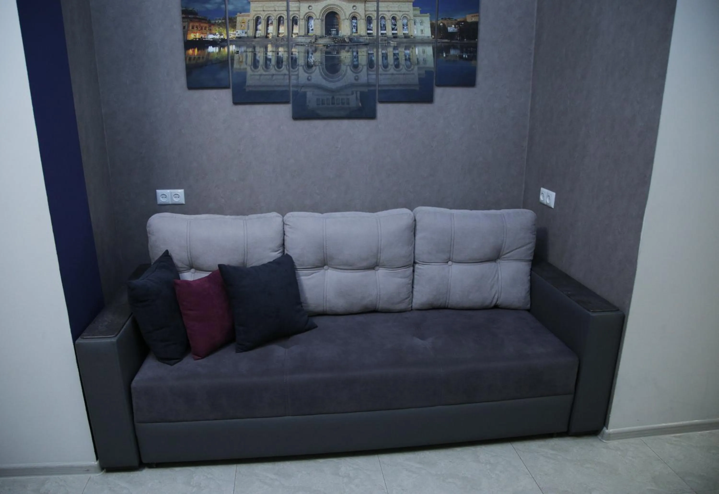 "Royal" apartment #01
