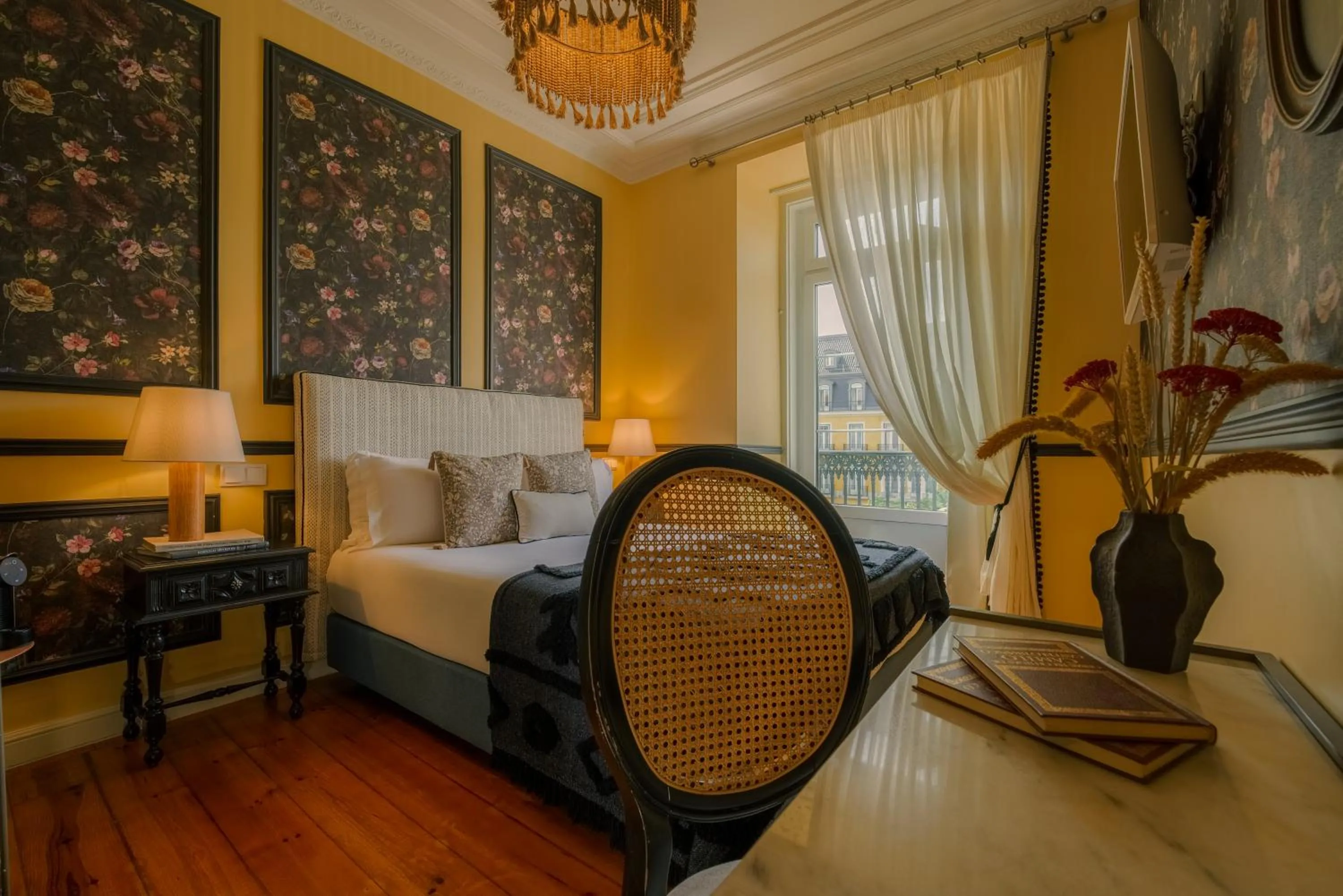 Bed in Solar dos Poetas