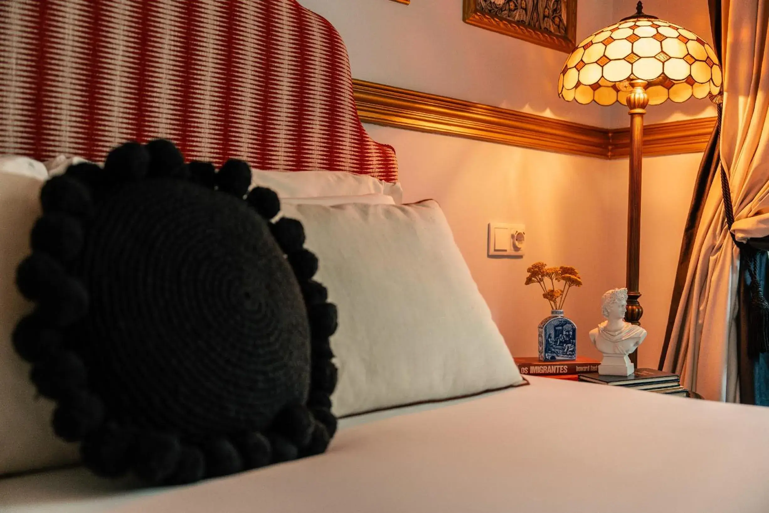 Bed in Solar dos Poetas Bed in Solar dos Poetas