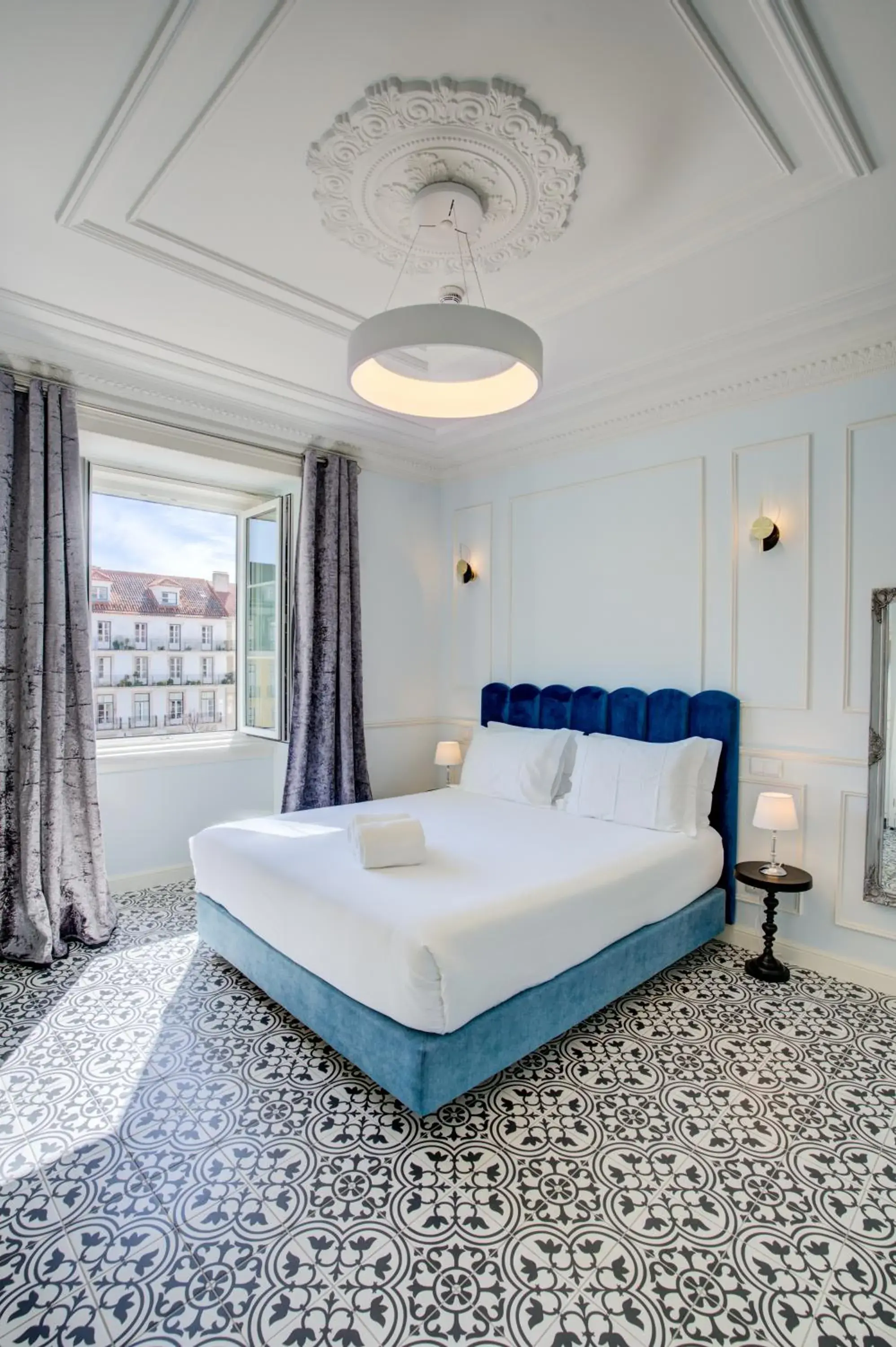 Bed in Solar dos Poetas Bed in Solar dos Poetas