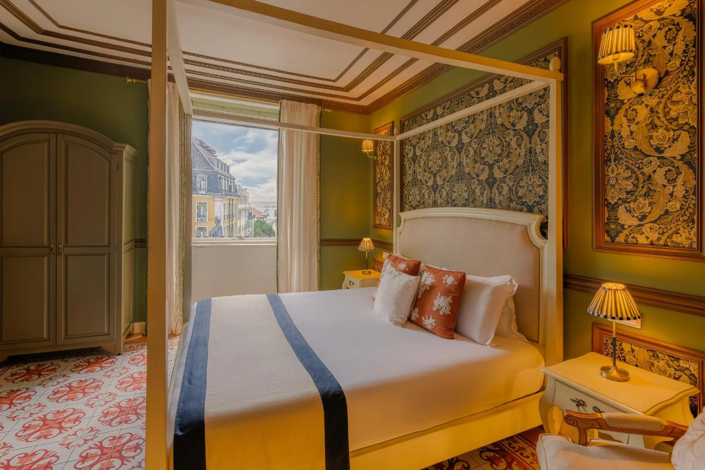 Bed in Solar dos Poetas