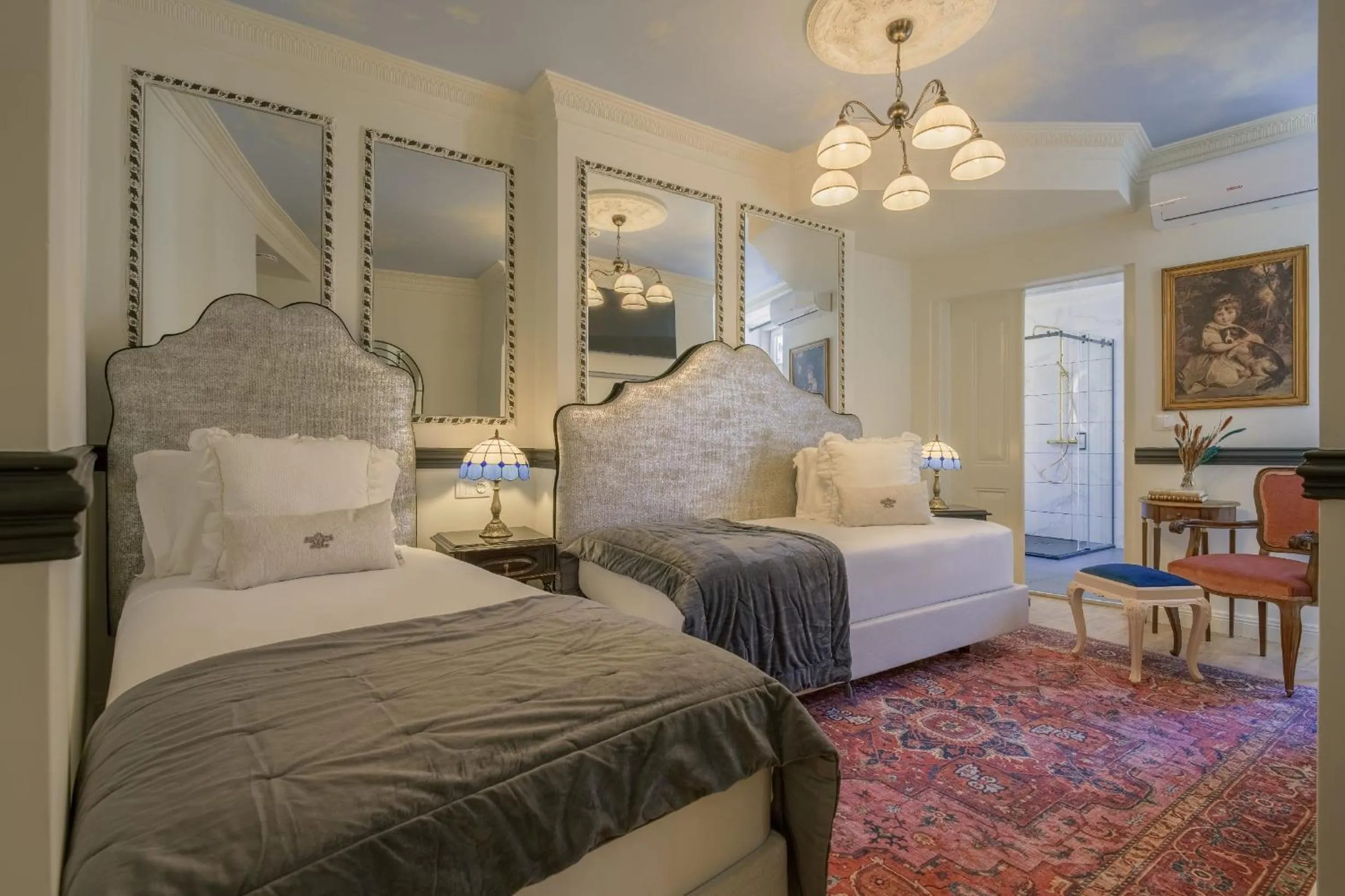 Bed in Solar dos Poetas