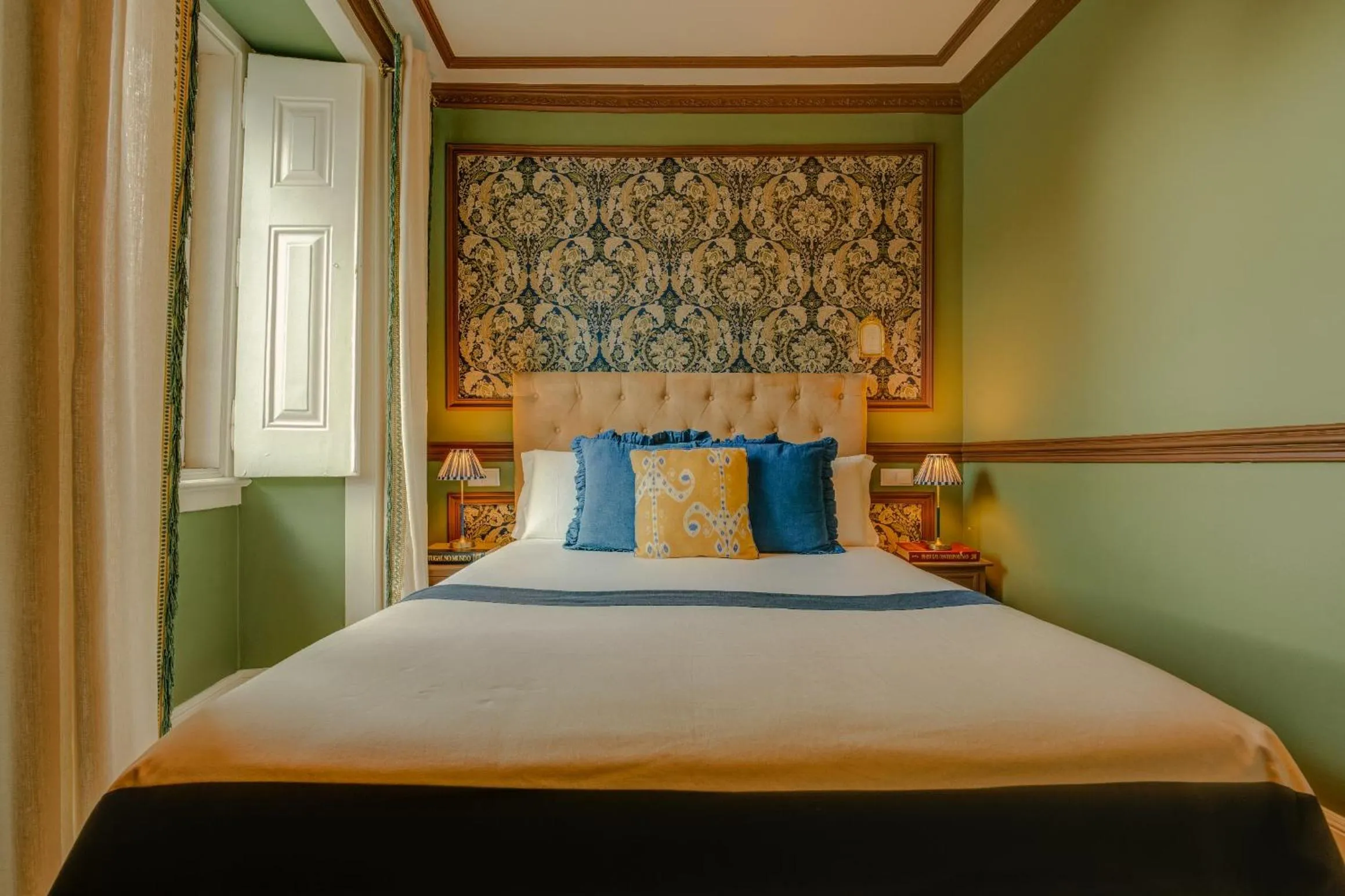 Bed in Solar dos Poetas