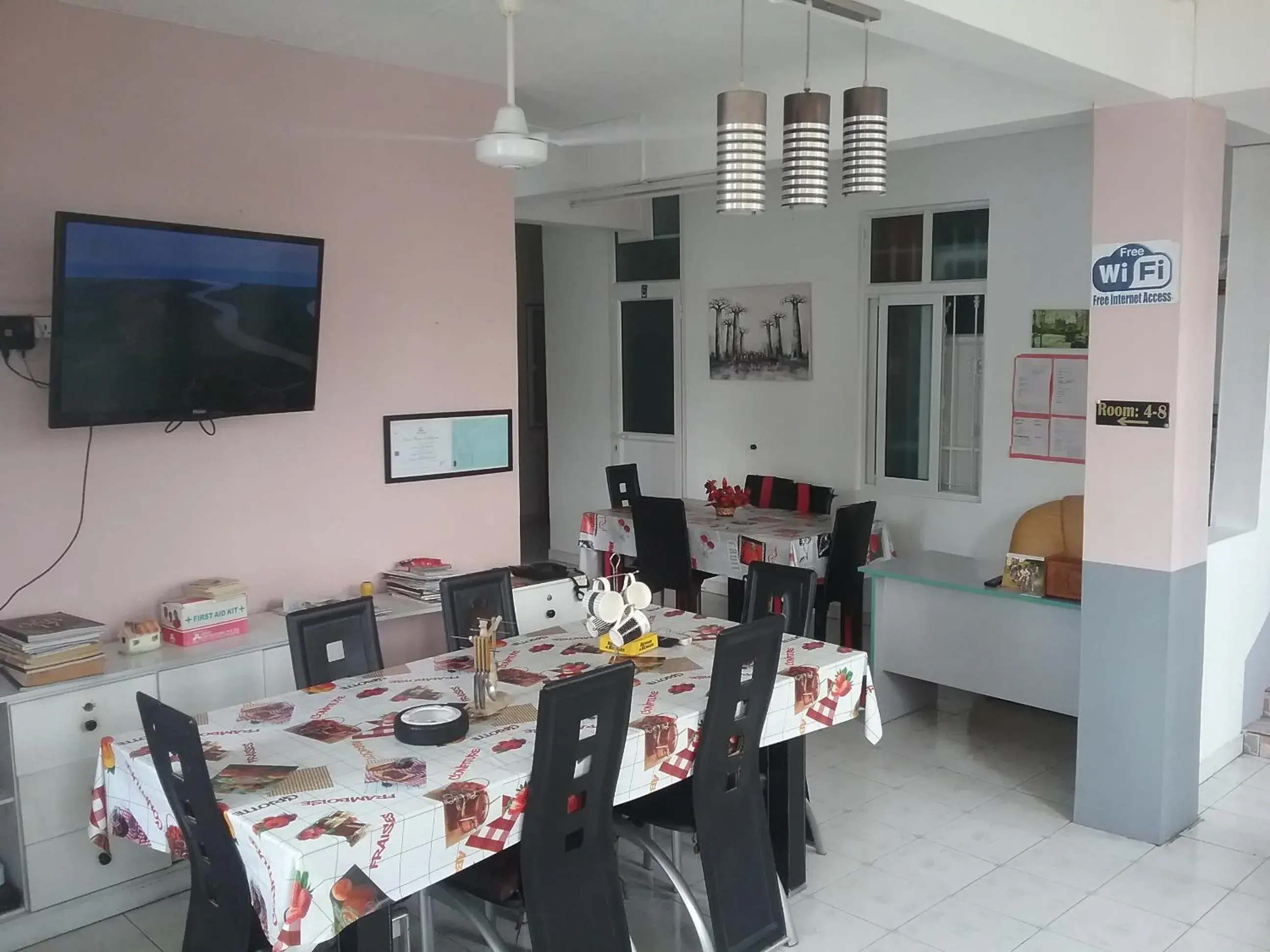 Double or Twin Room with Bathroom in La Plaine Verte Guesthouse Double or Twin Room with Bathroom in La Plaine Verte Guesthouse