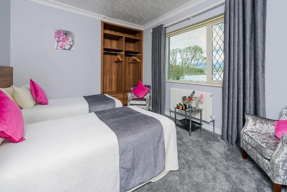 Bedroom, Bed in Harbour View