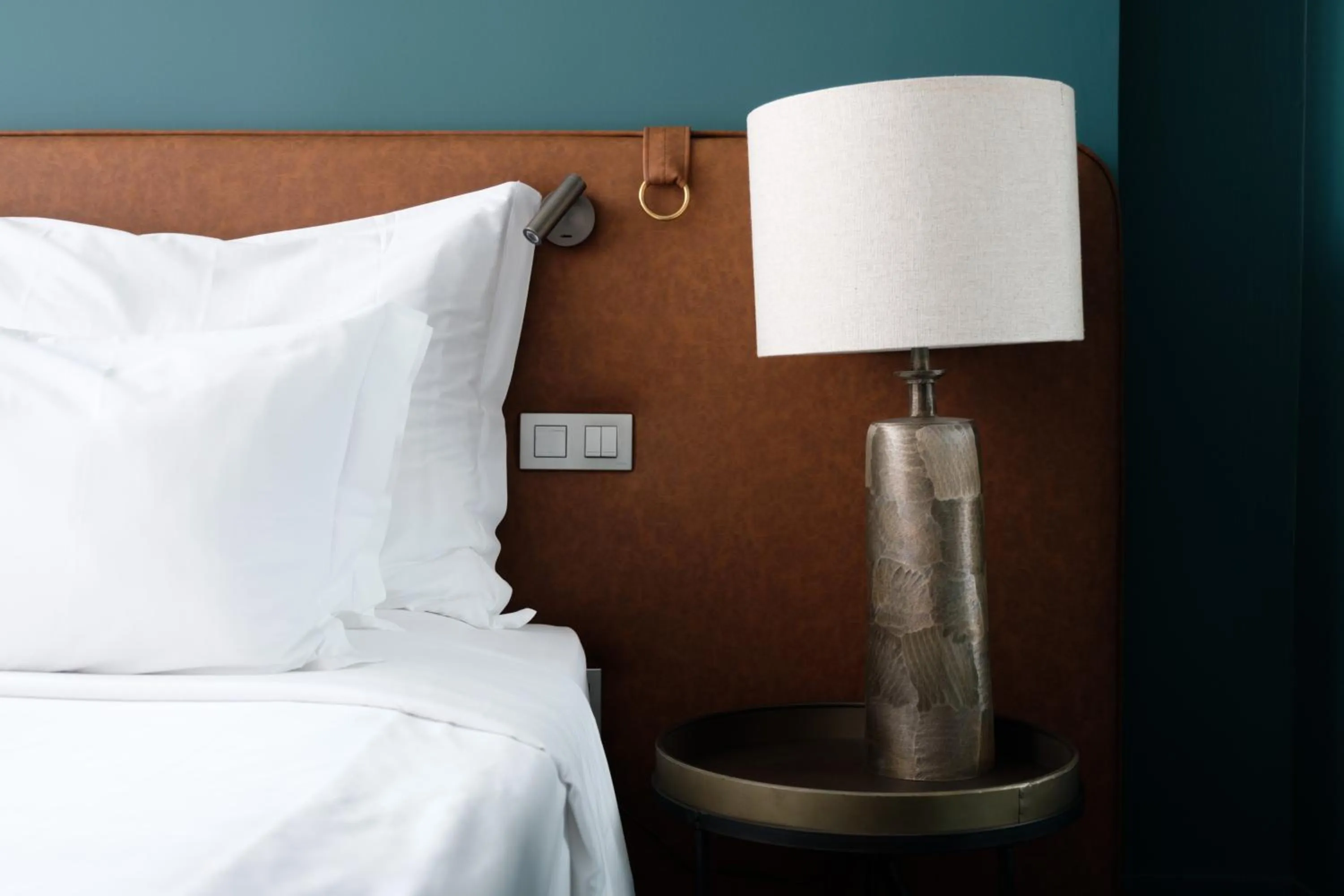 Bedroom, Bed in Octant Furnas