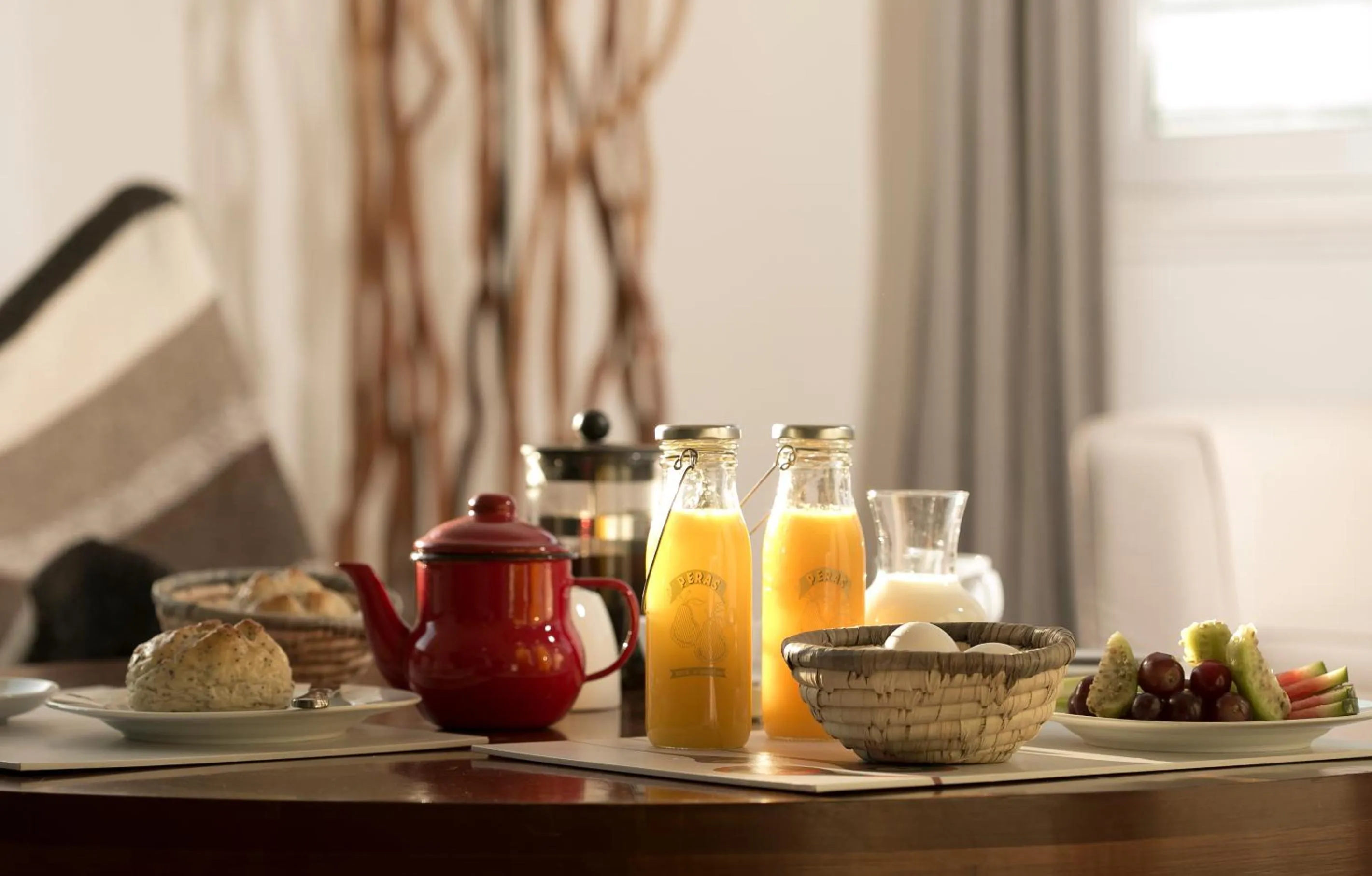 Food and drinks in Casa Galos Hotel & Lofts