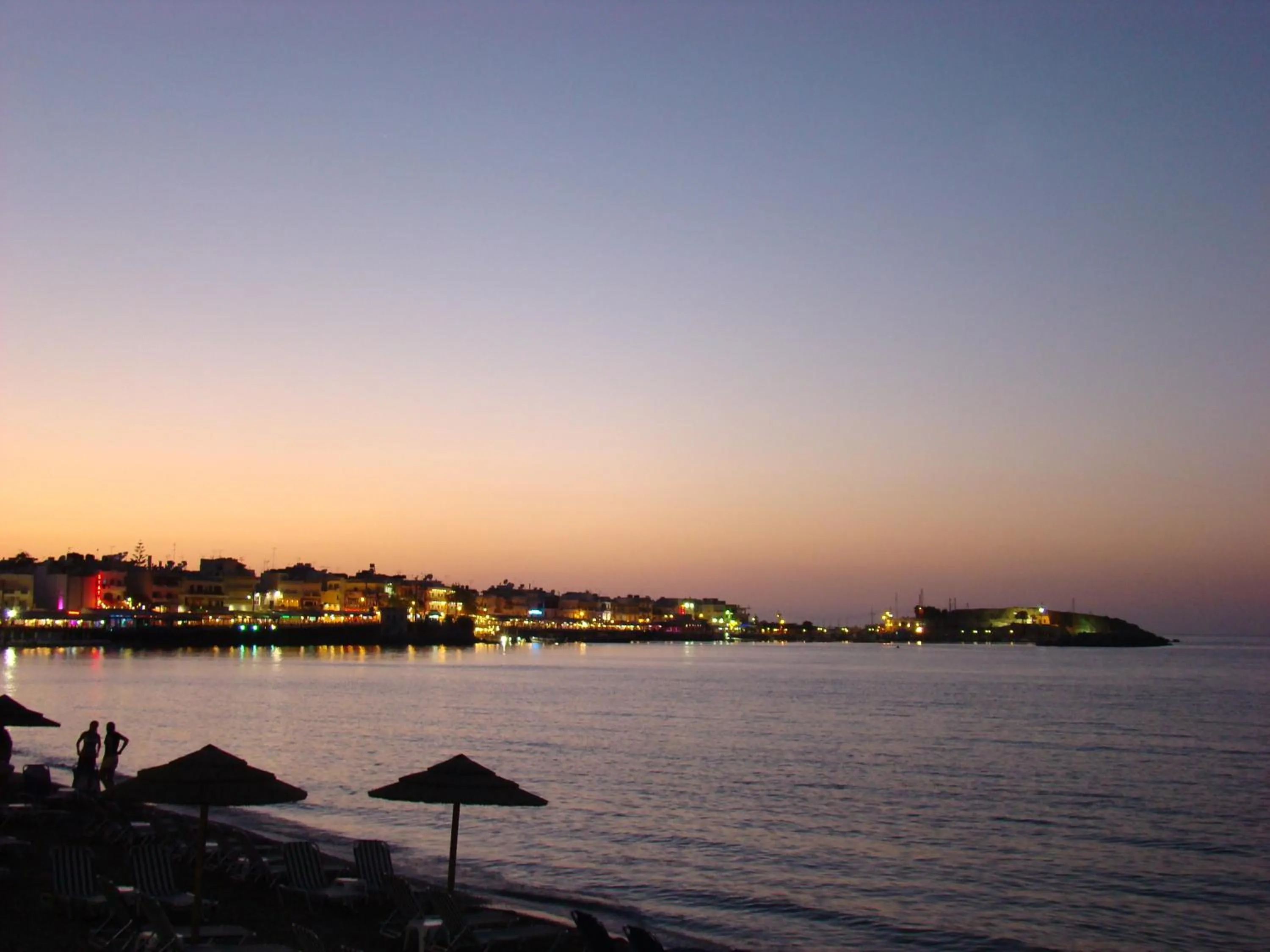 Spring in Diamond Apartments & Suites