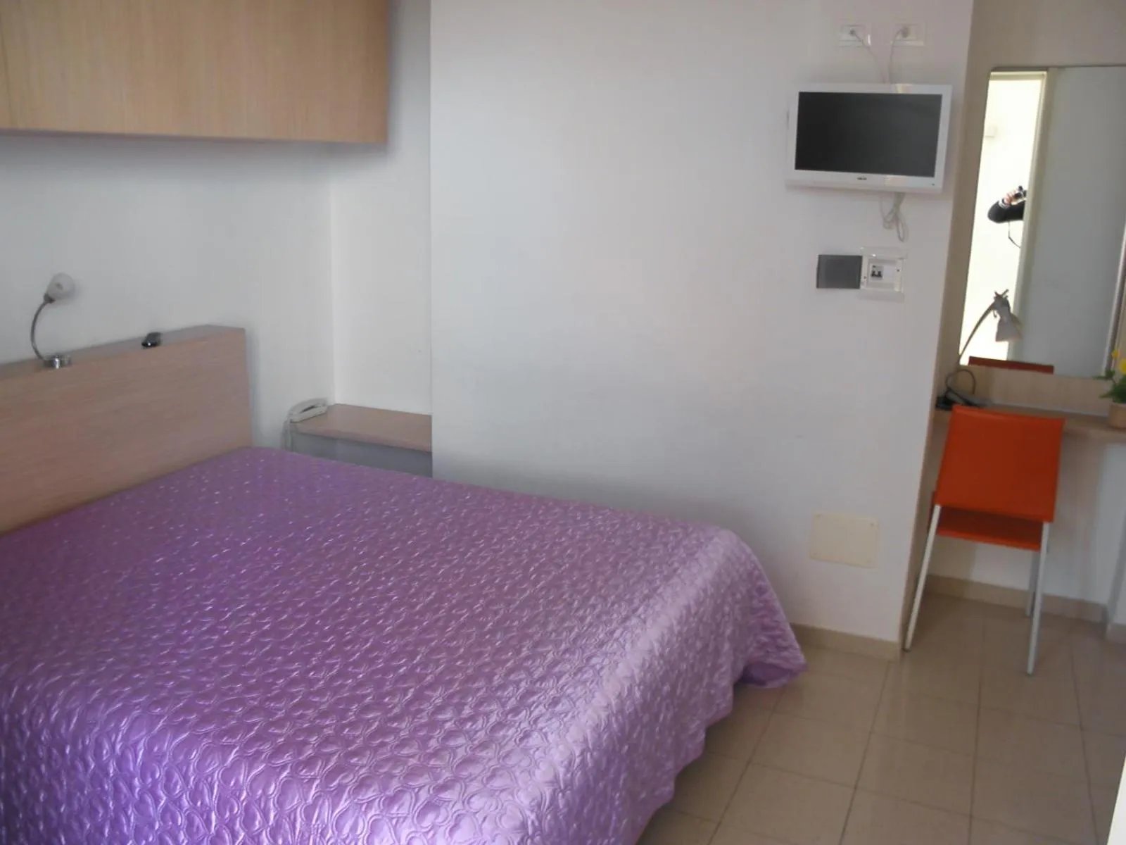 Photo of the whole room, Bed in Hotel Blue Sky - San Foca