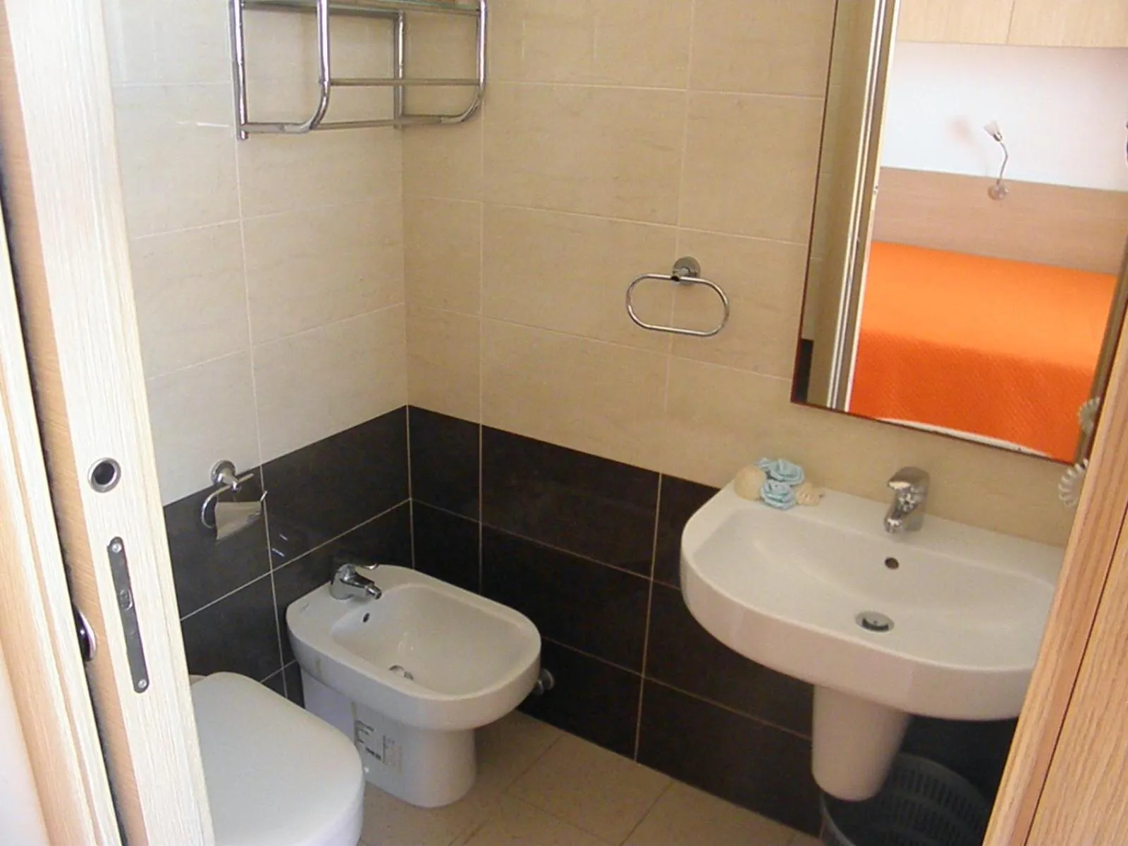 Bathroom in Hotel Blue Sky - San Foca