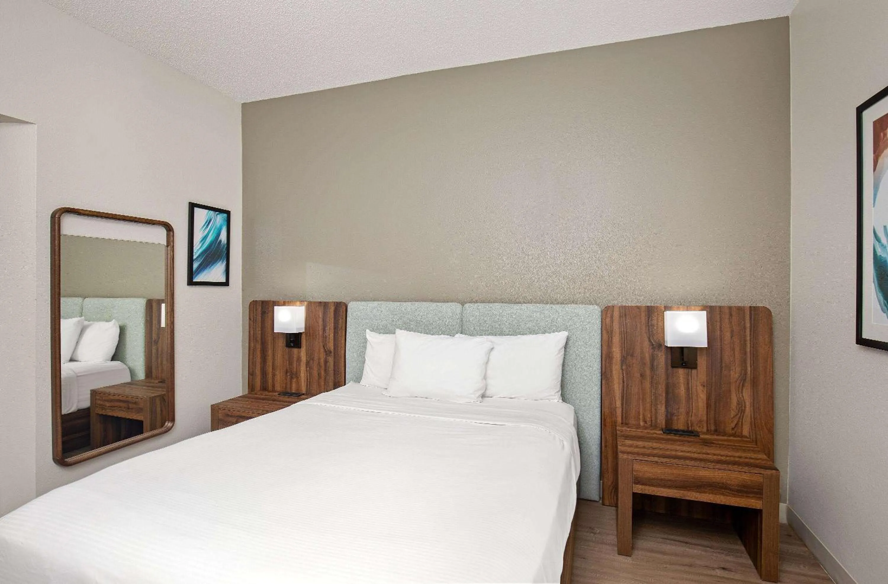 Bed in Wingate by Wyndham Hattiesburg