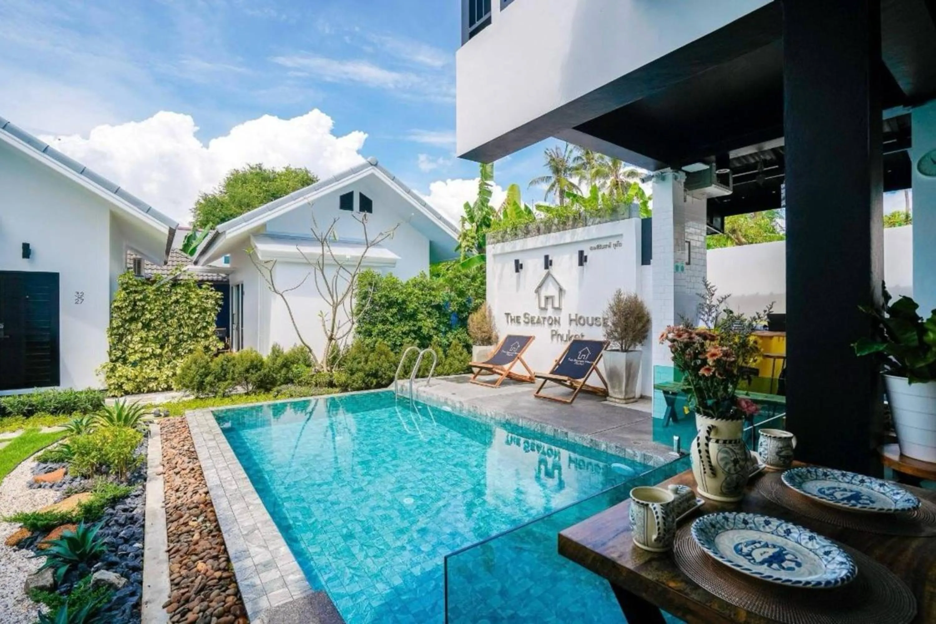 Pool view in The Seaton House