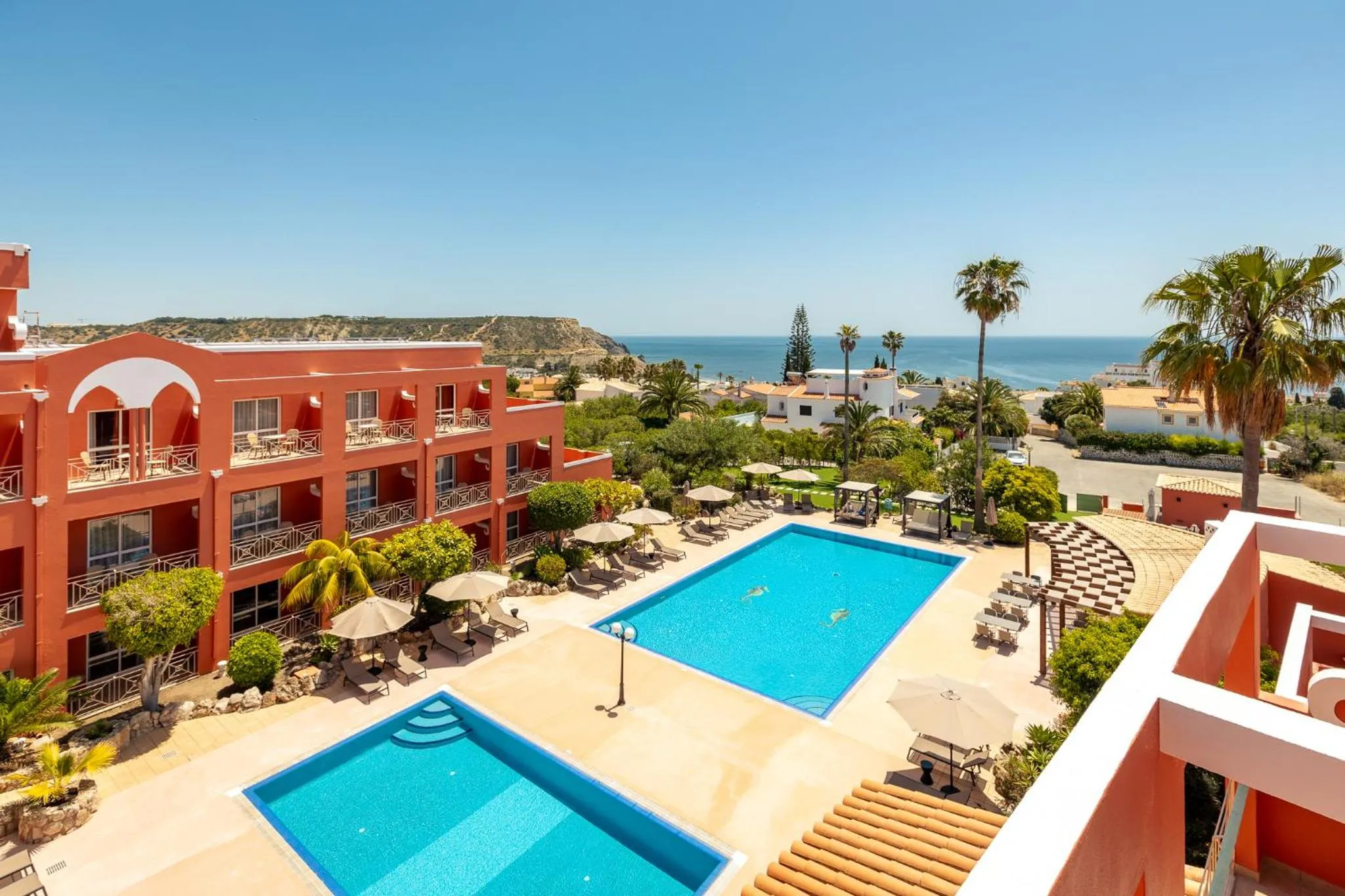 Swimming pool in Belavista Da Luz - Wellness & Lifestyle Hotel