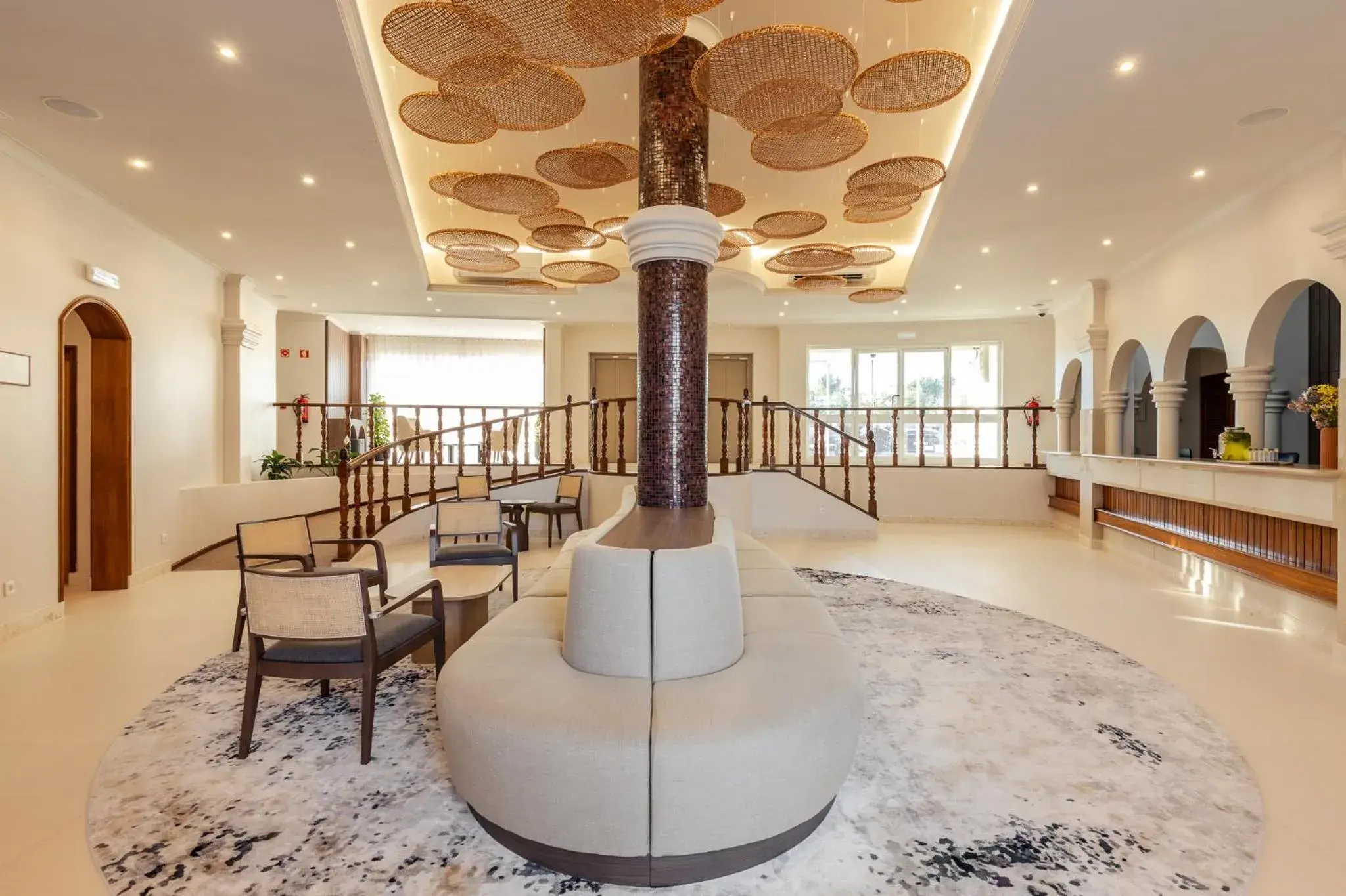 Lobby or reception in Belavista Da Luz - Wellness & Lifestyle Hotel Lobby or reception in Belavista Da Luz - Wellness & Lifestyle Hotel