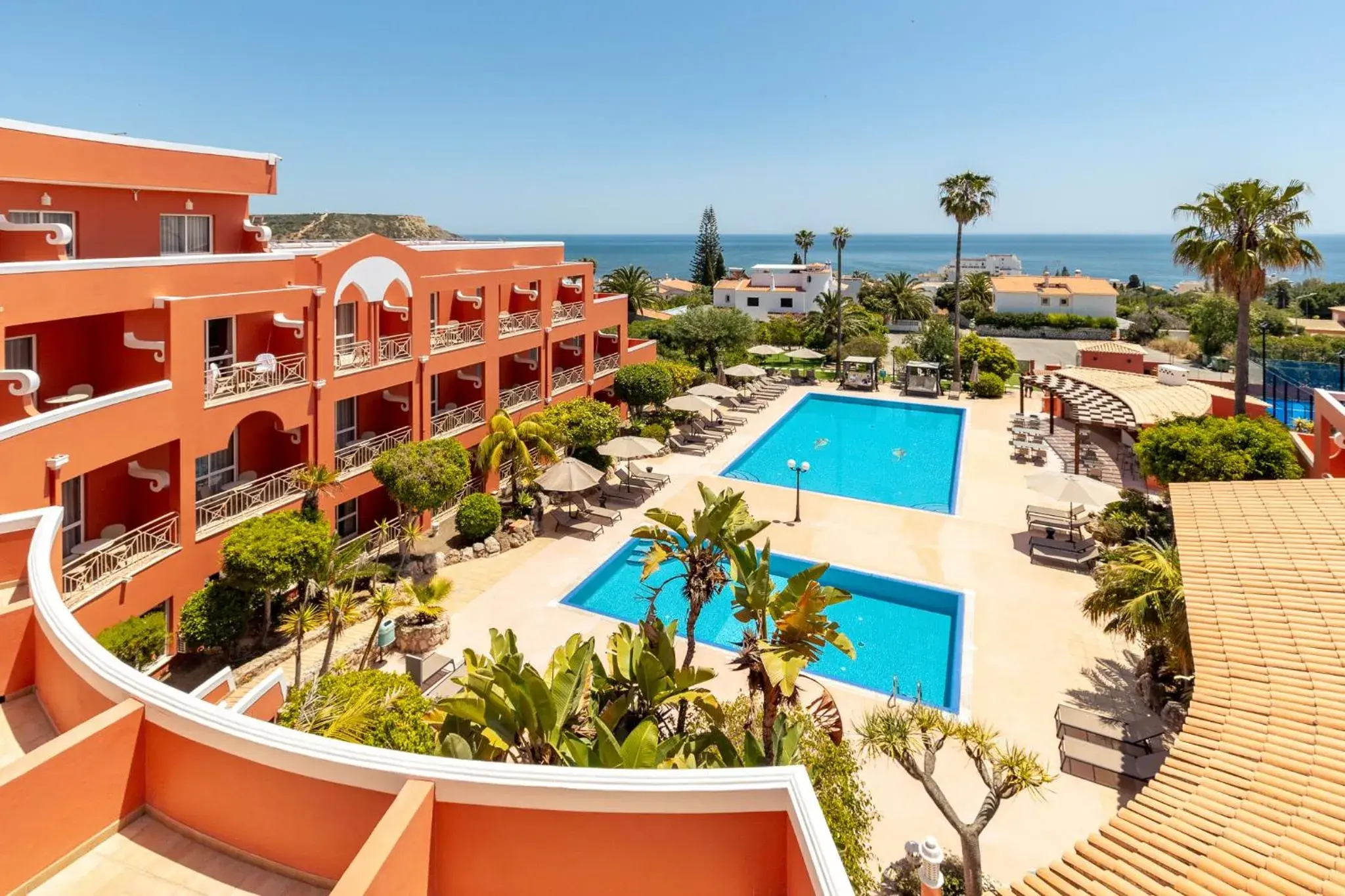 Family Suite with Sea View in Belavista Da Luz - Wellness & Lifestyle Hotel Family Suite with Sea View in Belavista Da Luz - Wellness & Lifestyle Hotel