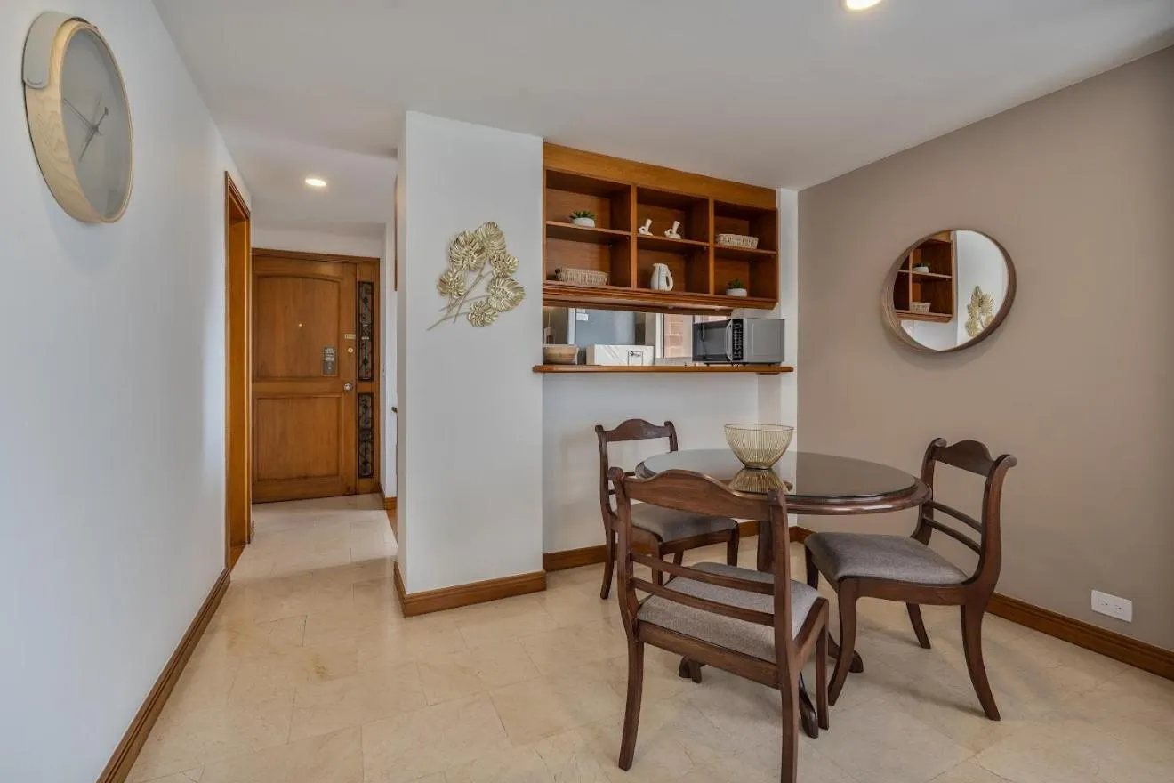 Dining area in Alcazar de Oviedo by EE Hoteles