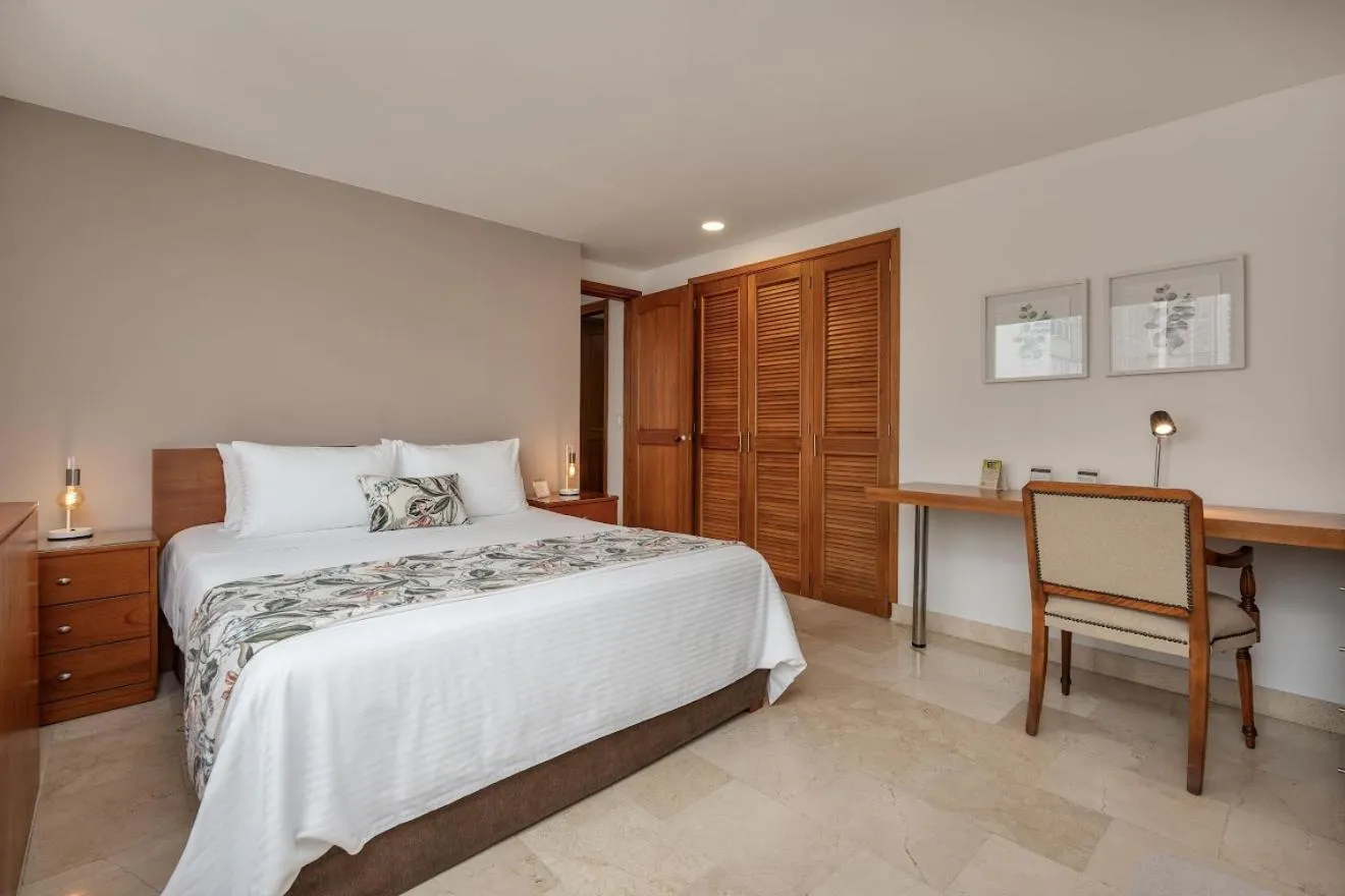 Bedroom, Bed in Alcazar de Oviedo by EE Hoteles