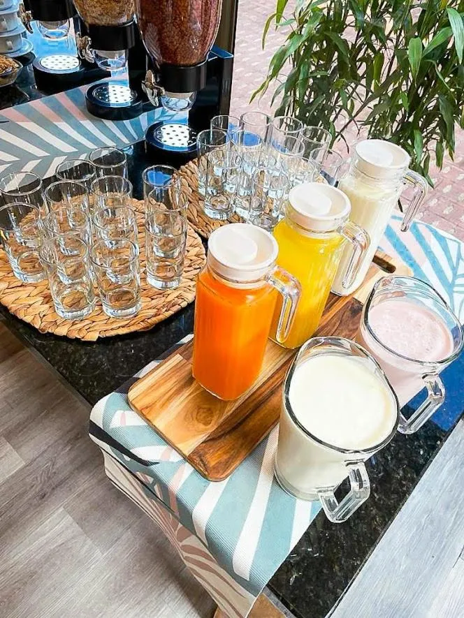 Continental breakfast in Alcazar de Oviedo by EE Hoteles