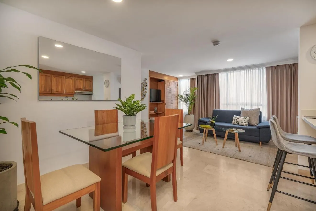 Living room in Alcazar de Oviedo by EE Hoteles