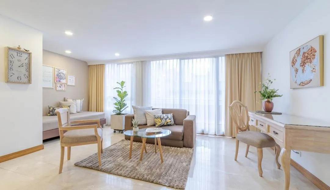 Apartment in Alcazar de Oviedo by EE Hoteles