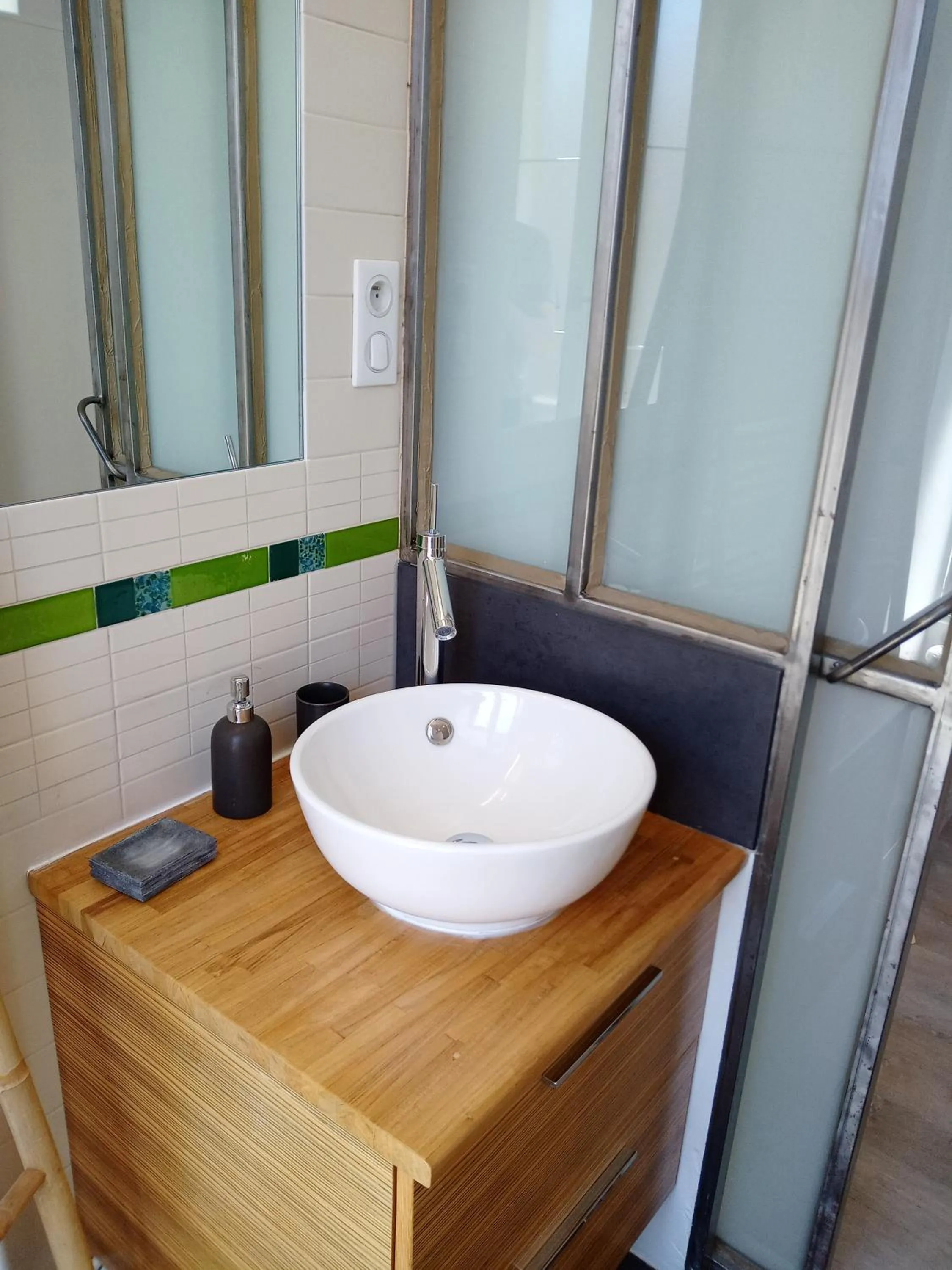 Bathroom in A deux pas du Rheby
