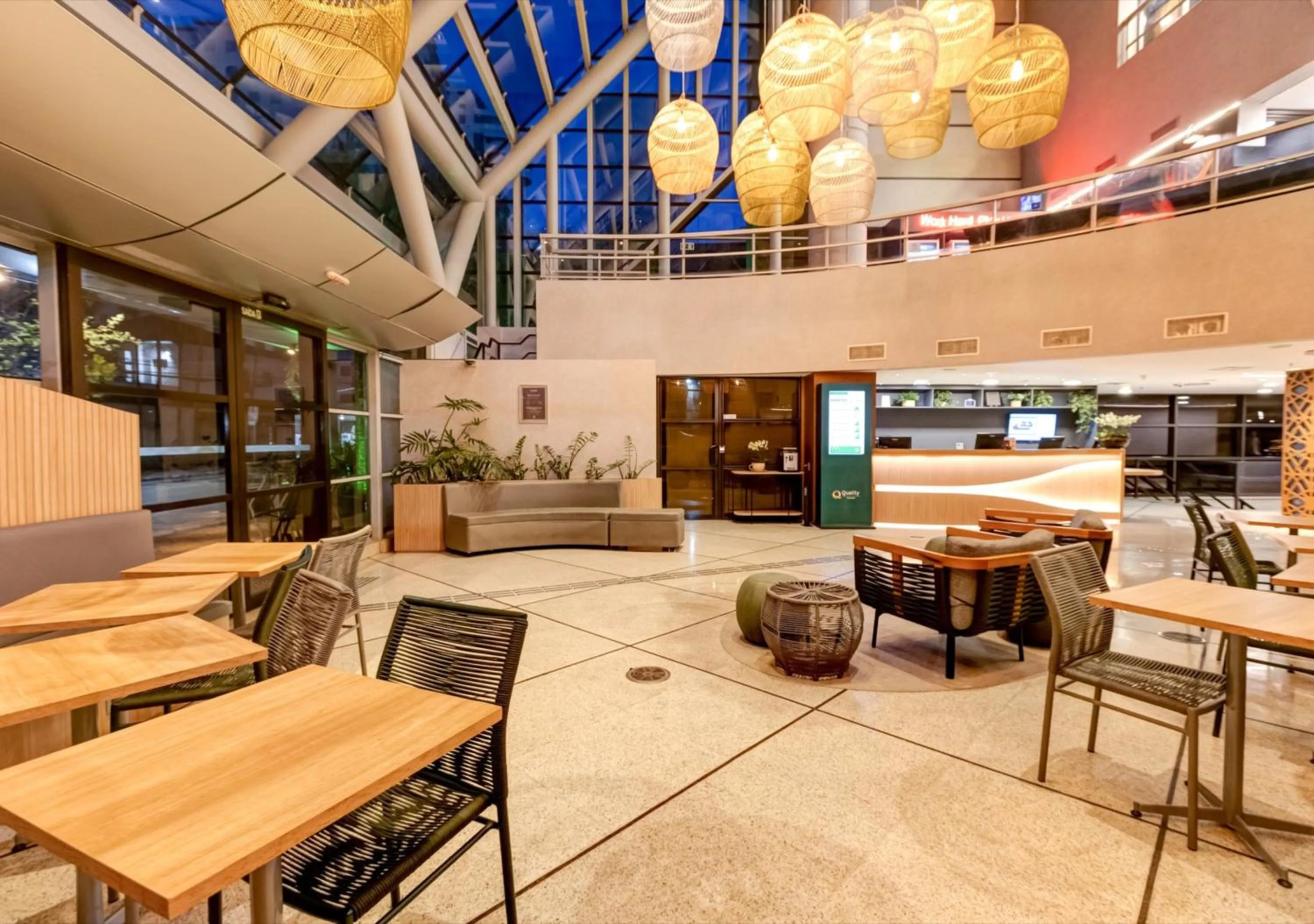 Lobby or reception in Quality Paulista (São Paulo, Jardins)
