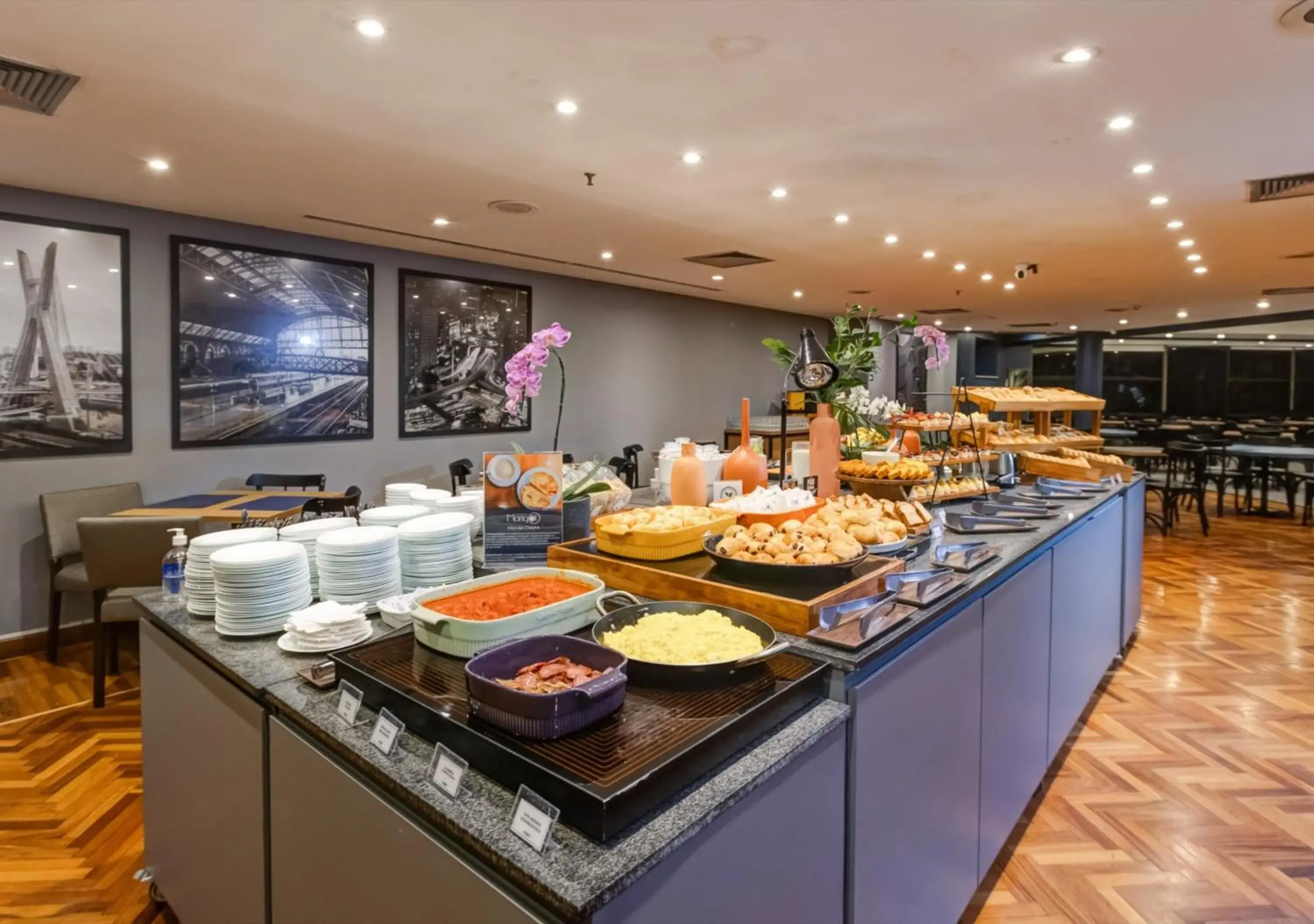 Breakfast in Quality Paulista (São Paulo, Jardins) Breakfast in Quality Paulista (São Paulo, Jardins)