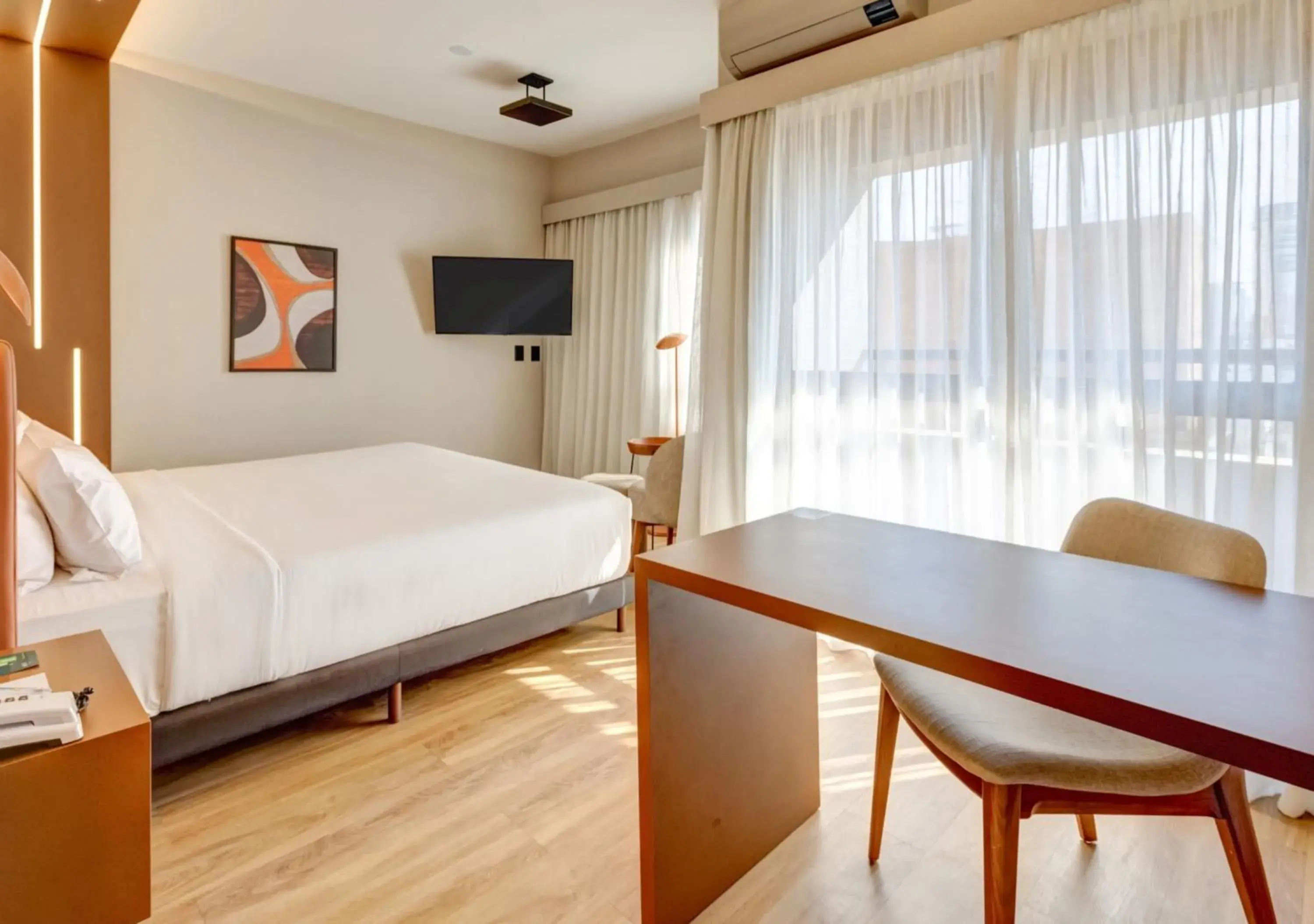 TV and multimedia, Bed in Quality Paulista (São Paulo, Jardins) TV and multimedia, Bed in Quality Paulista (São Paulo, Jardins)