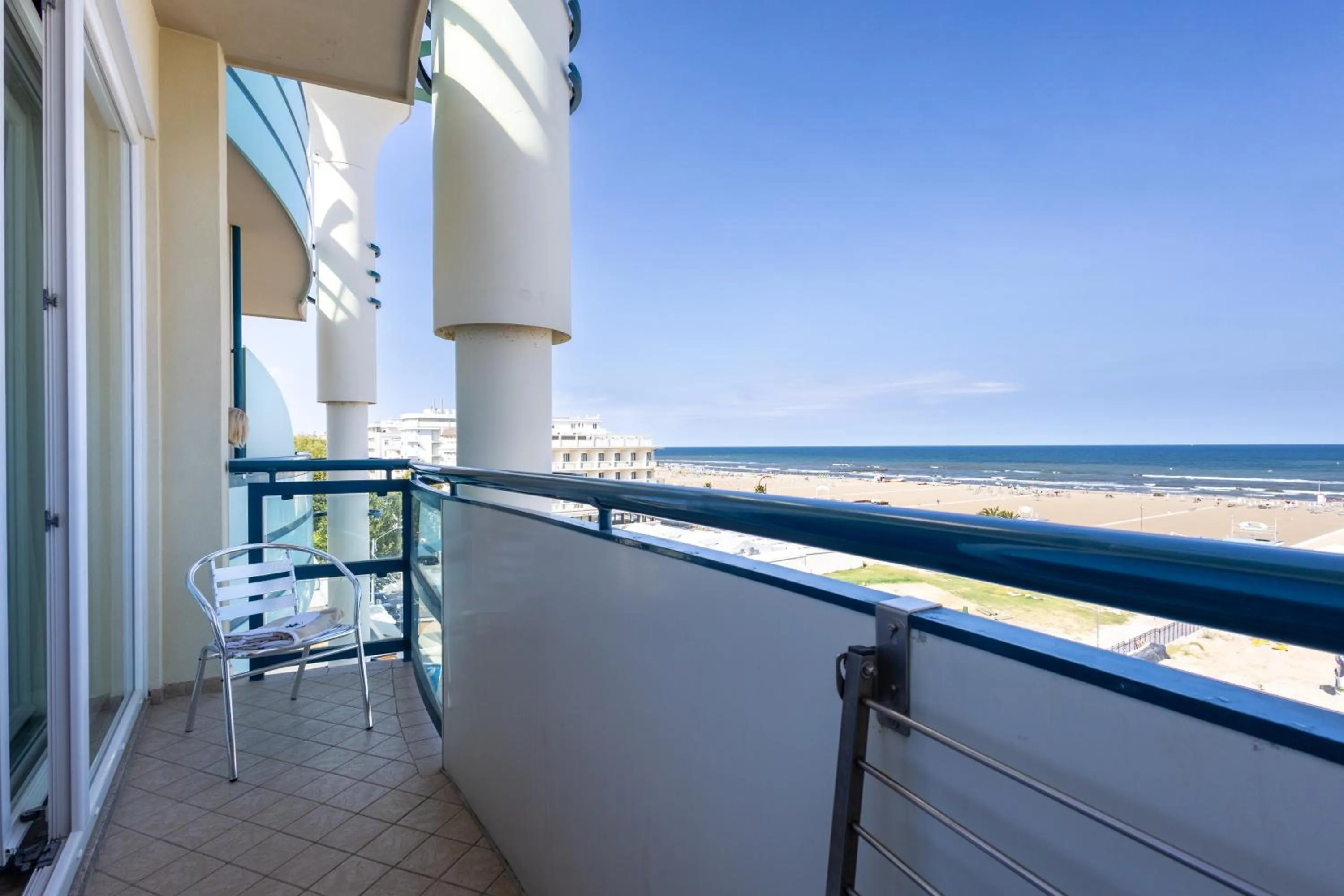 Day in Hotel Palm Beach B&B SEA VIEW