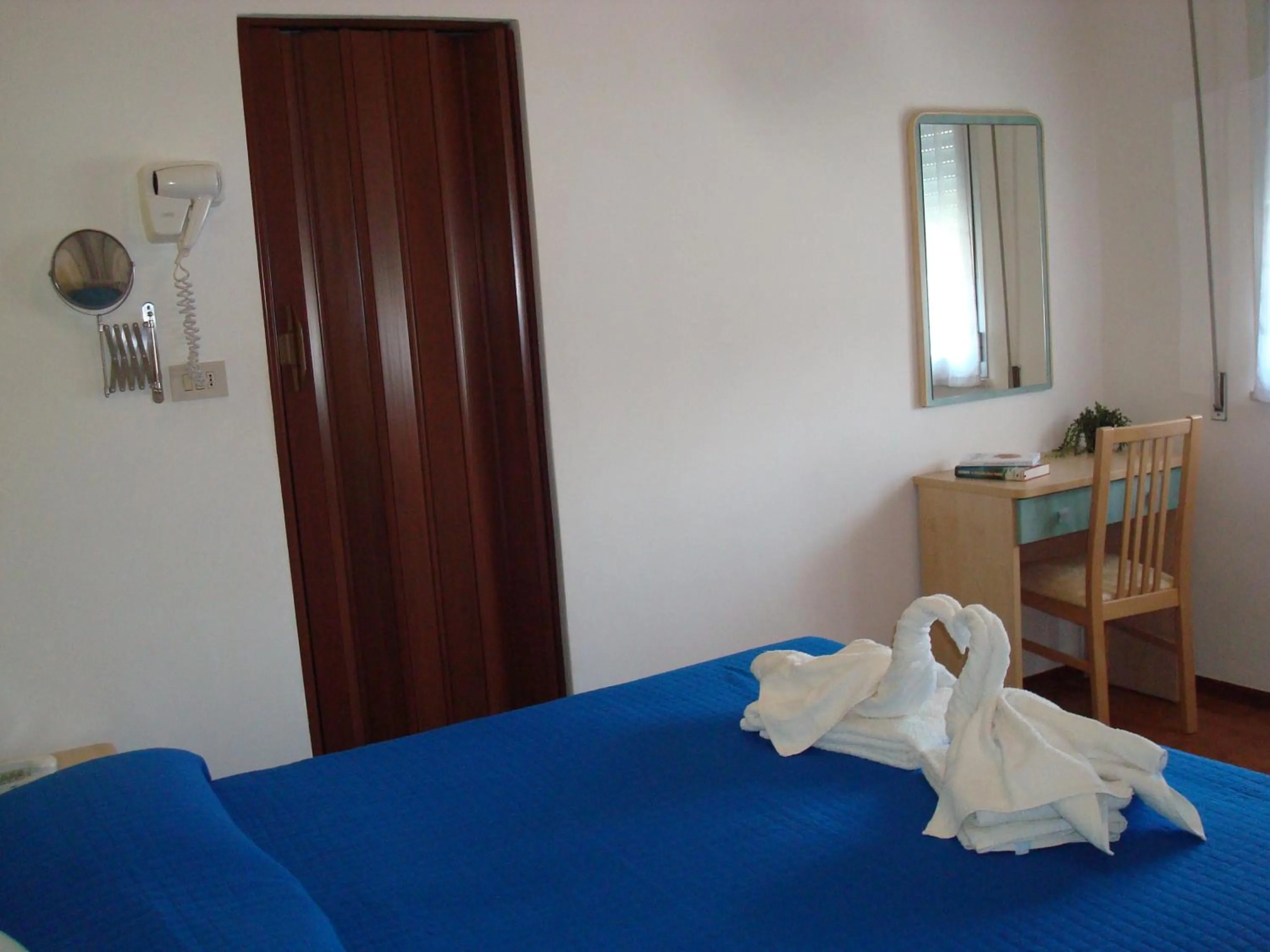 Bed in Hotel Villa Ersilia Rimini B&B