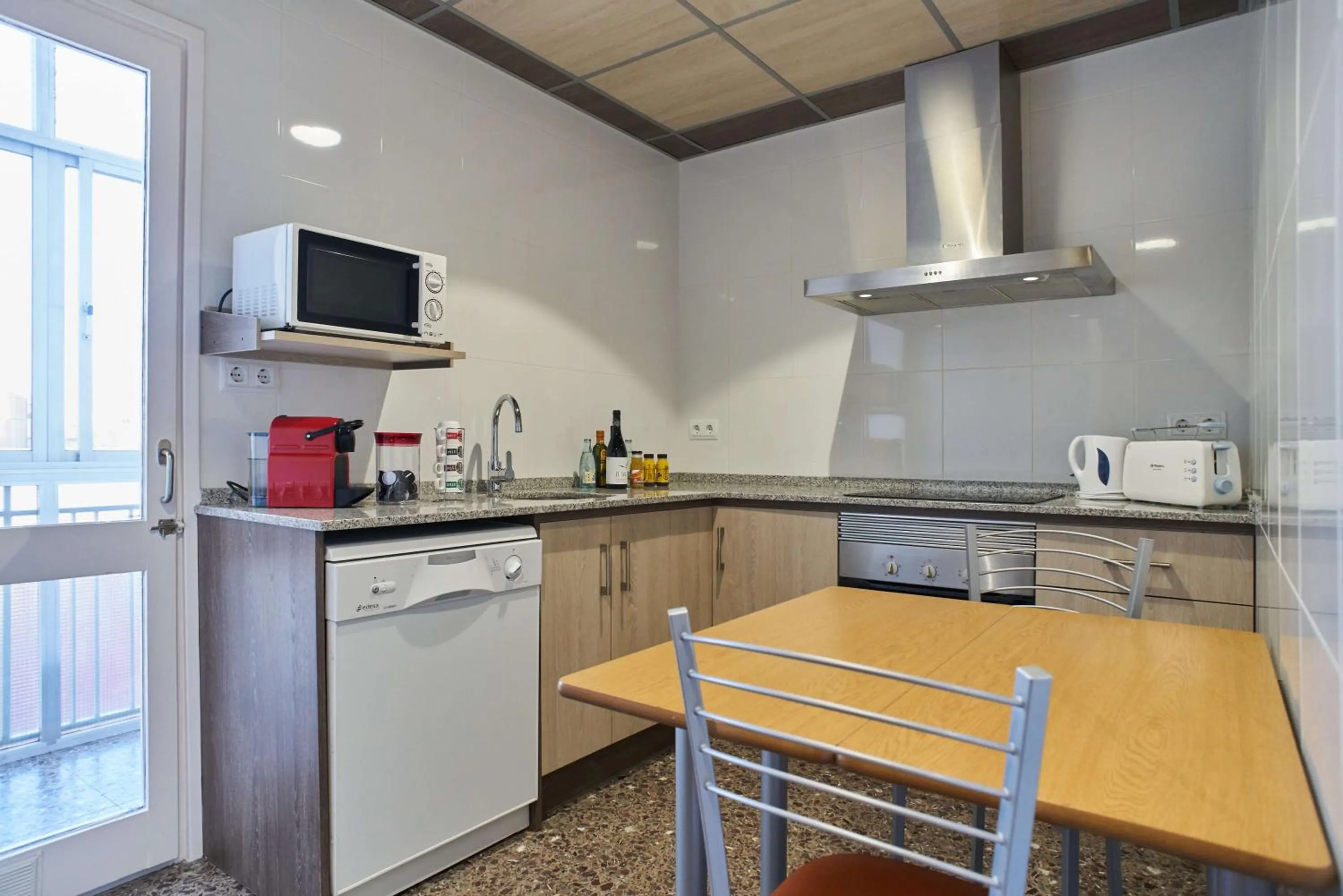Kitchen or kitchenette in Manresa Apartamentos Turísticos